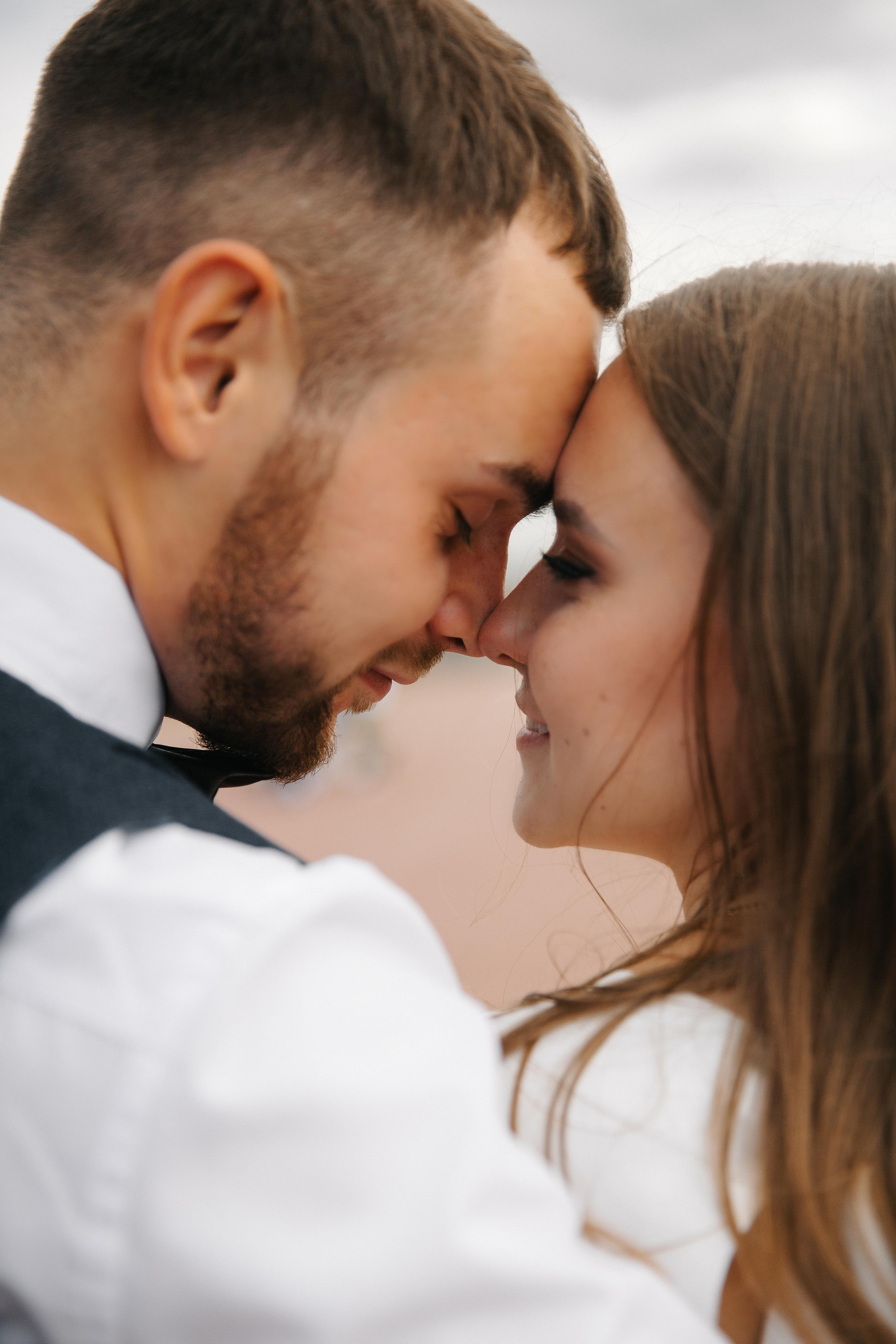 ПЕТРОГРАДСКИЙ ЗАГС | Август, Лопухинский сад, Петропавловка. Свадебный фотограф в Санкт-Петербурге Полина Корзухина