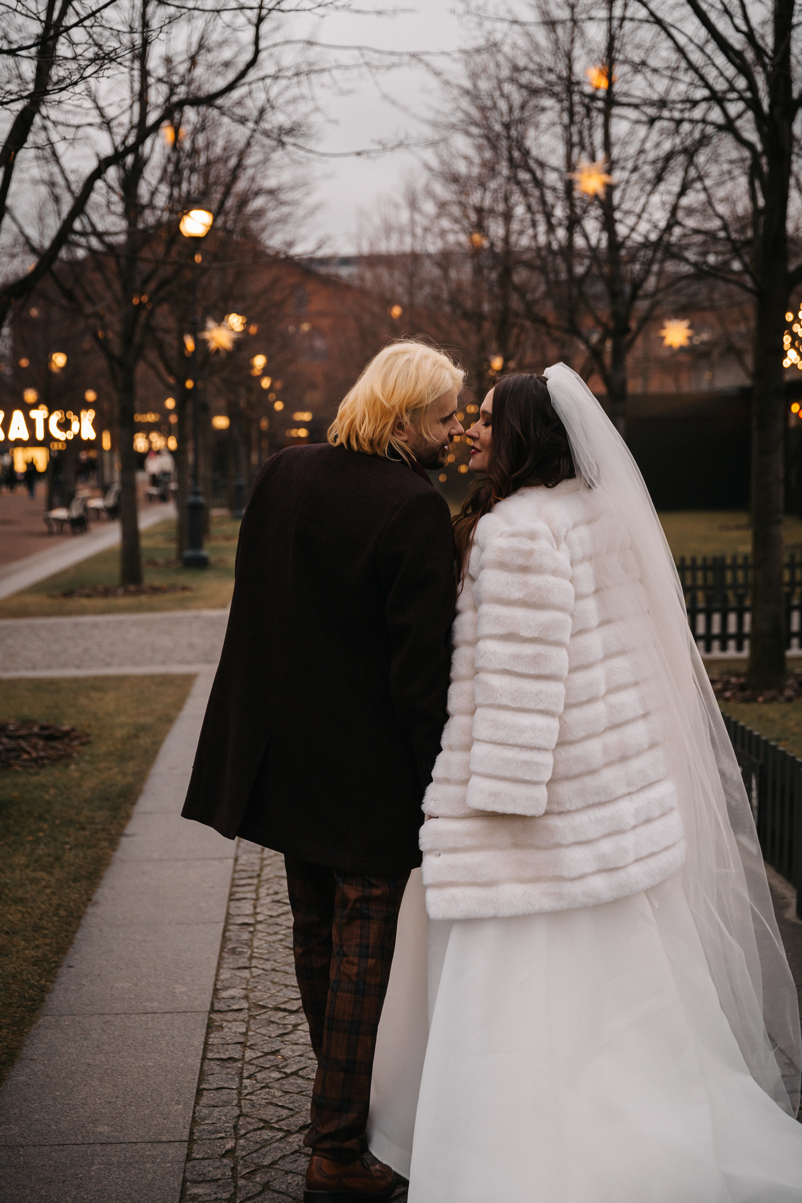 НОЯБРЬ| Дворец № 1, Новая Голландия, Витебский вокзал,. Свадебный фотограф в Санкт-Петербурге Полина Корзухина