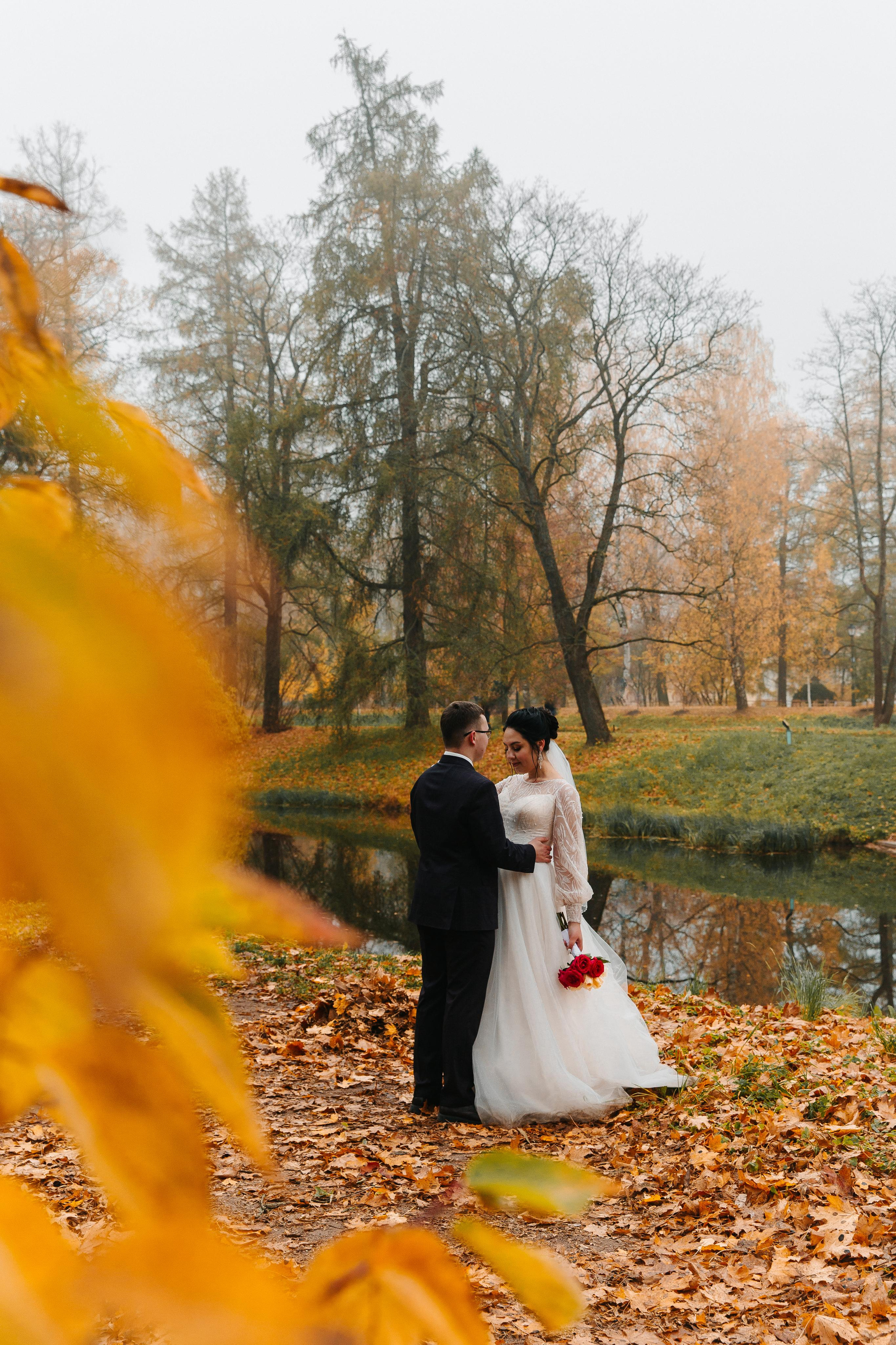 ДВОРЕЦ № 3 Пушкин| Октябрь, Екатерининский парк. Свадебный фотограф в Санкт-Петербурге Полина Корзухина