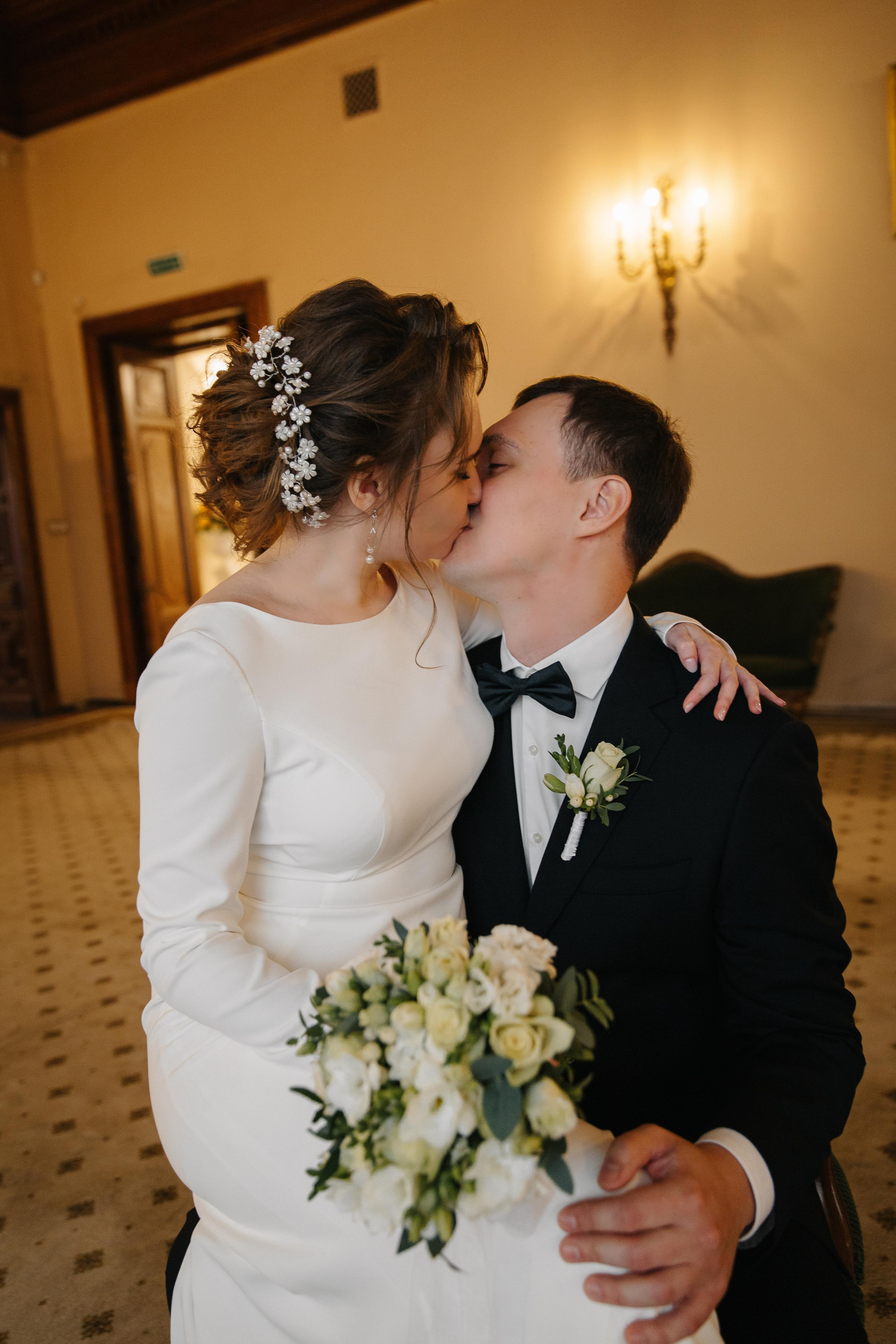 СЕНТЯБРЬ | Дворец № 2, Летний сад, Михайловский сад,. Свадебный фотограф в Санкт-Петербурге Полина Корзухина