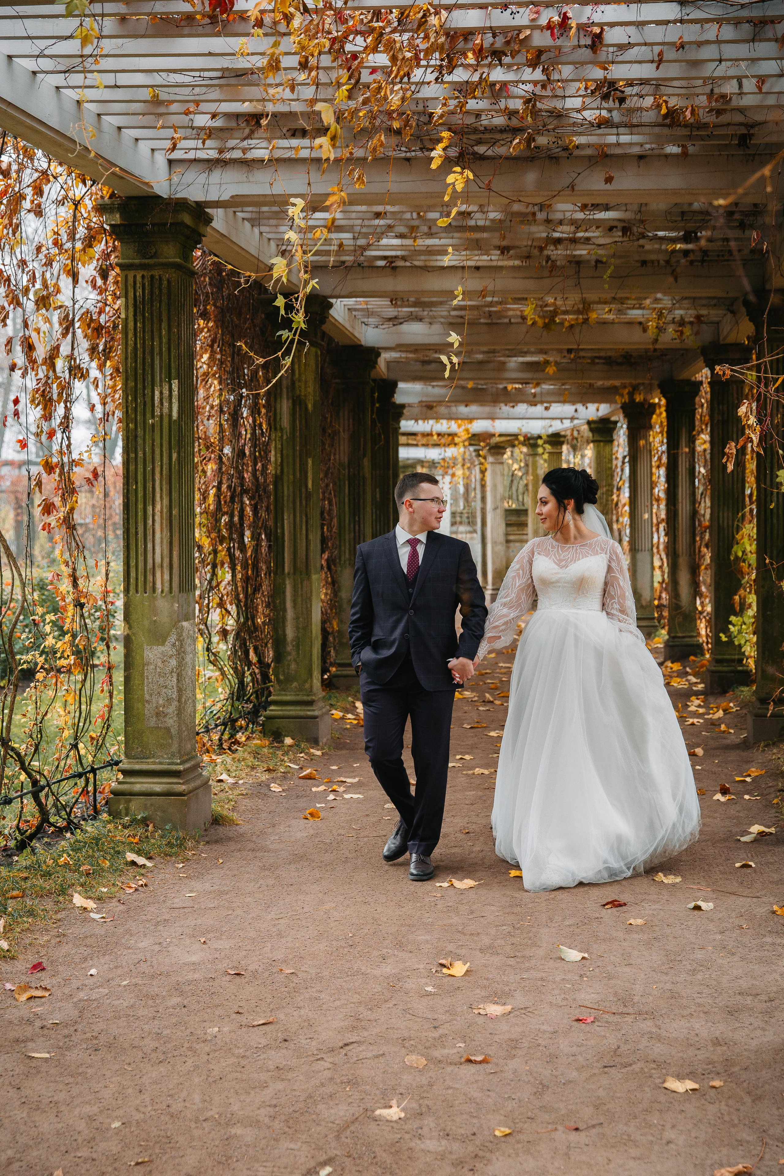 ДВОРЕЦ № 3 Пушкин| Октябрь, Екатерининский парк. Свадебный фотограф в Санкт-Петербурге Полина Корзухина