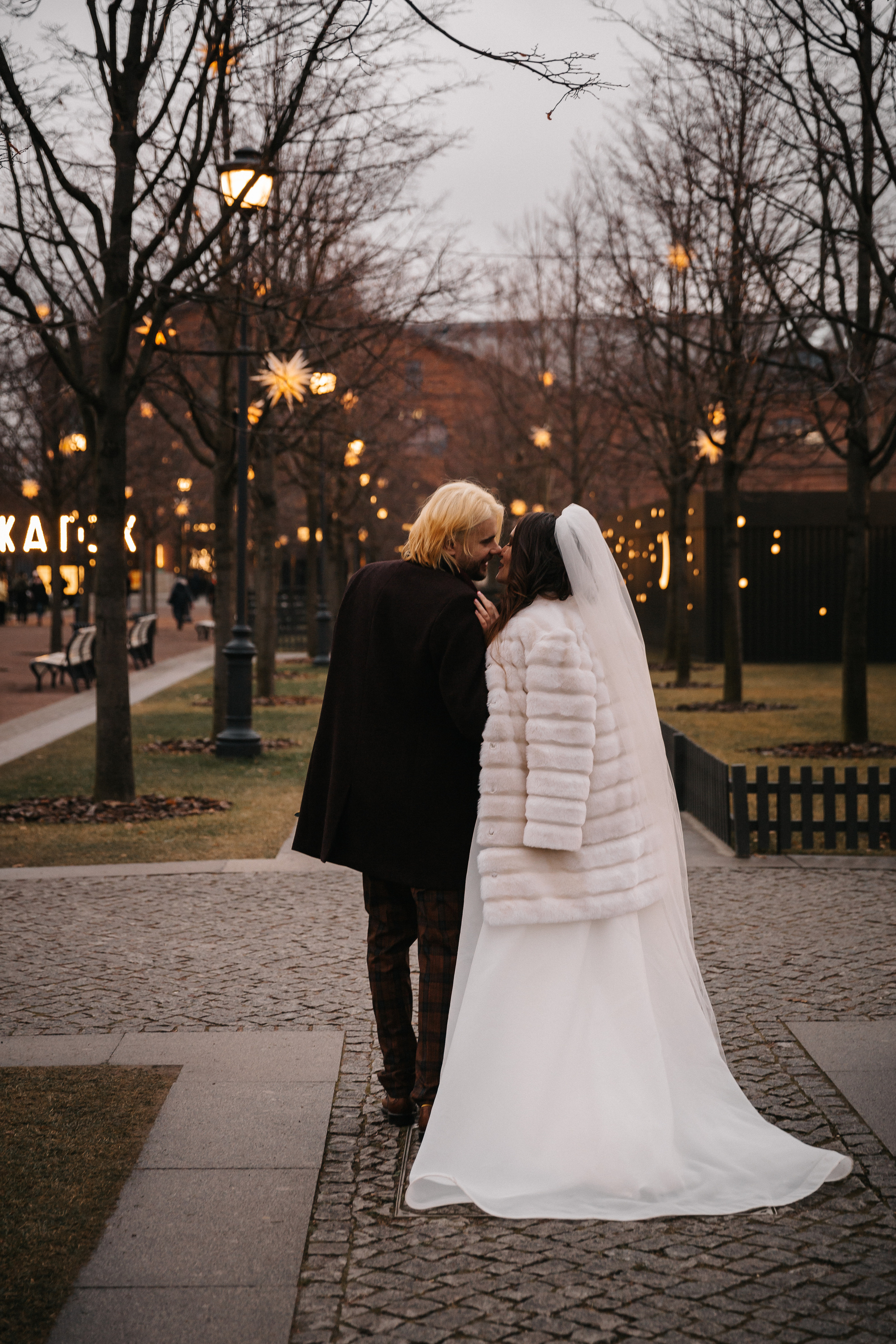 НОЯБРЬ| Дворец № 1, Новая Голландия, Витебский вокзал,. Свадебный фотограф в Санкт-Петербурге Полина Корзухина