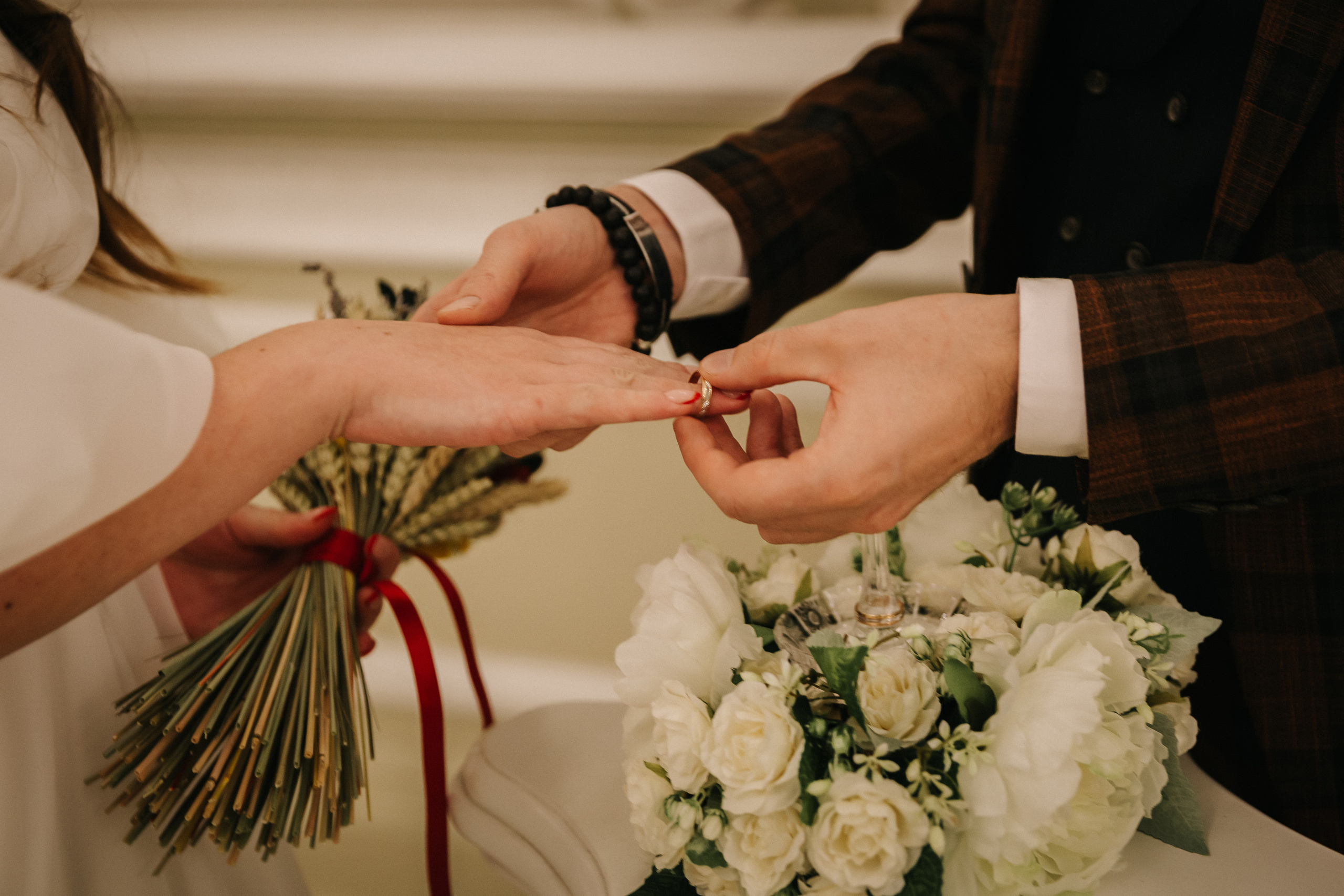 НОЯБРЬ| Дворец № 1, Новая Голландия, Витебский вокзал,. Свадебный фотограф в Санкт-Петербурге Полина Корзухина