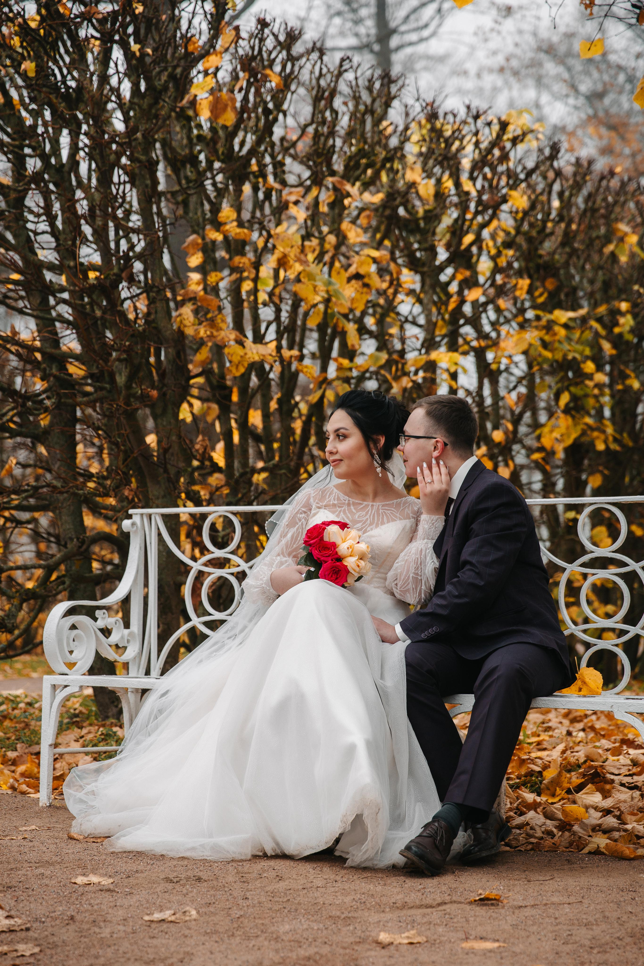 ДВОРЕЦ № 3 Пушкин| Октябрь, Екатерининский парк. Свадебный фотограф в Санкт-Петербурге Полина Корзухина