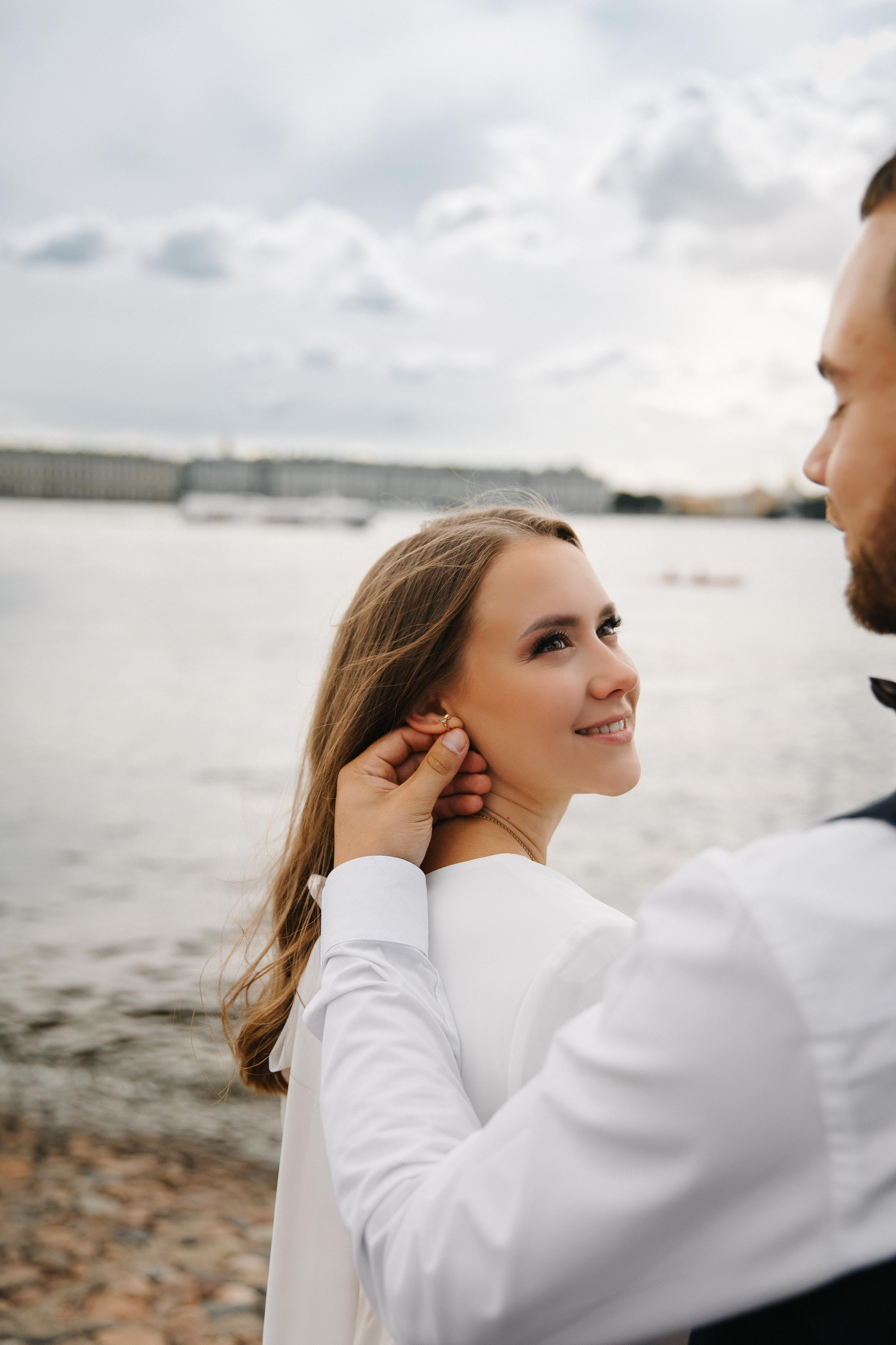 ПЕТРОГРАДСКИЙ ЗАГС | Август, Лопухинский сад, Петропавловка. Свадебный фотограф в Санкт-Петербурге Полина Корзухина