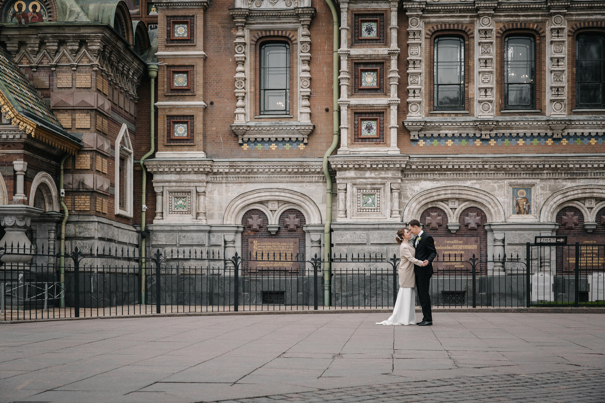 СЕНТЯБРЬ | Дворец № 2, Летний сад, Михайловский сад,. Свадебный фотограф в Санкт-Петербурге Полина Корзухина