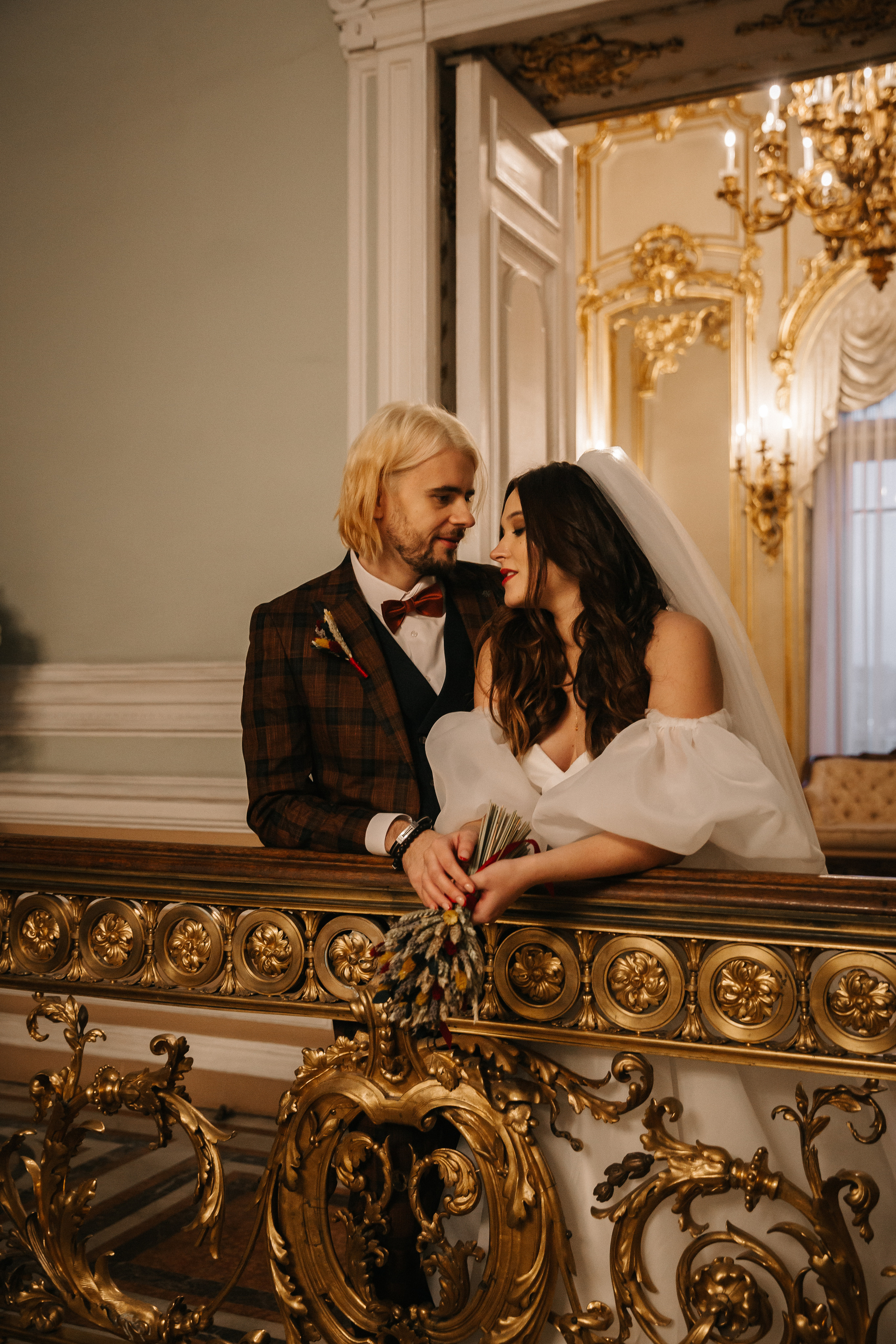 НОЯБРЬ| Дворец № 1, Новая Голландия, Витебский вокзал,. Свадебный фотограф в Санкт-Петербурге Полина Корзухина