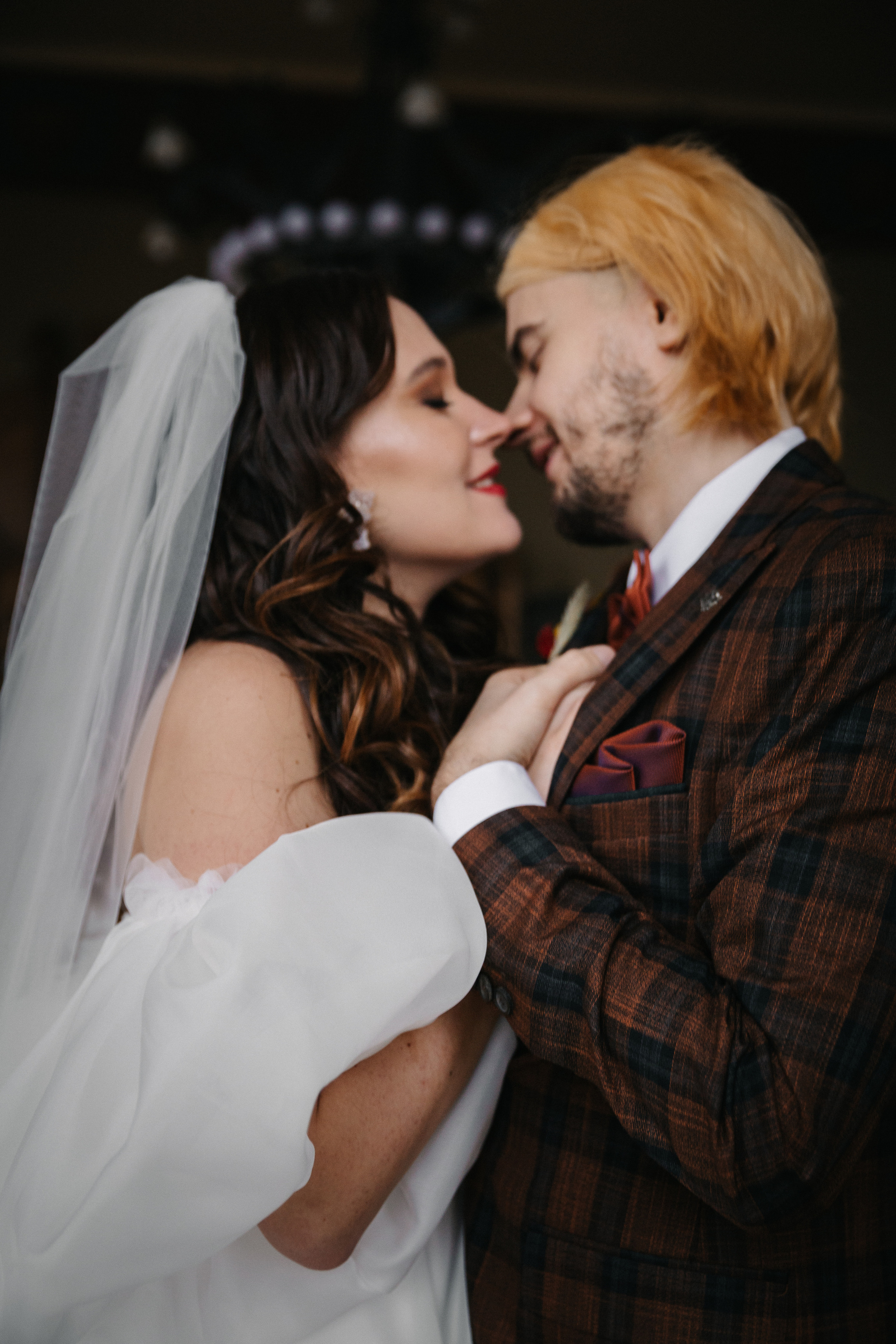 НОЯБРЬ| Дворец № 1, Новая Голландия, Витебский вокзал,. Свадебный фотограф в Санкт-Петербурге Полина Корзухина