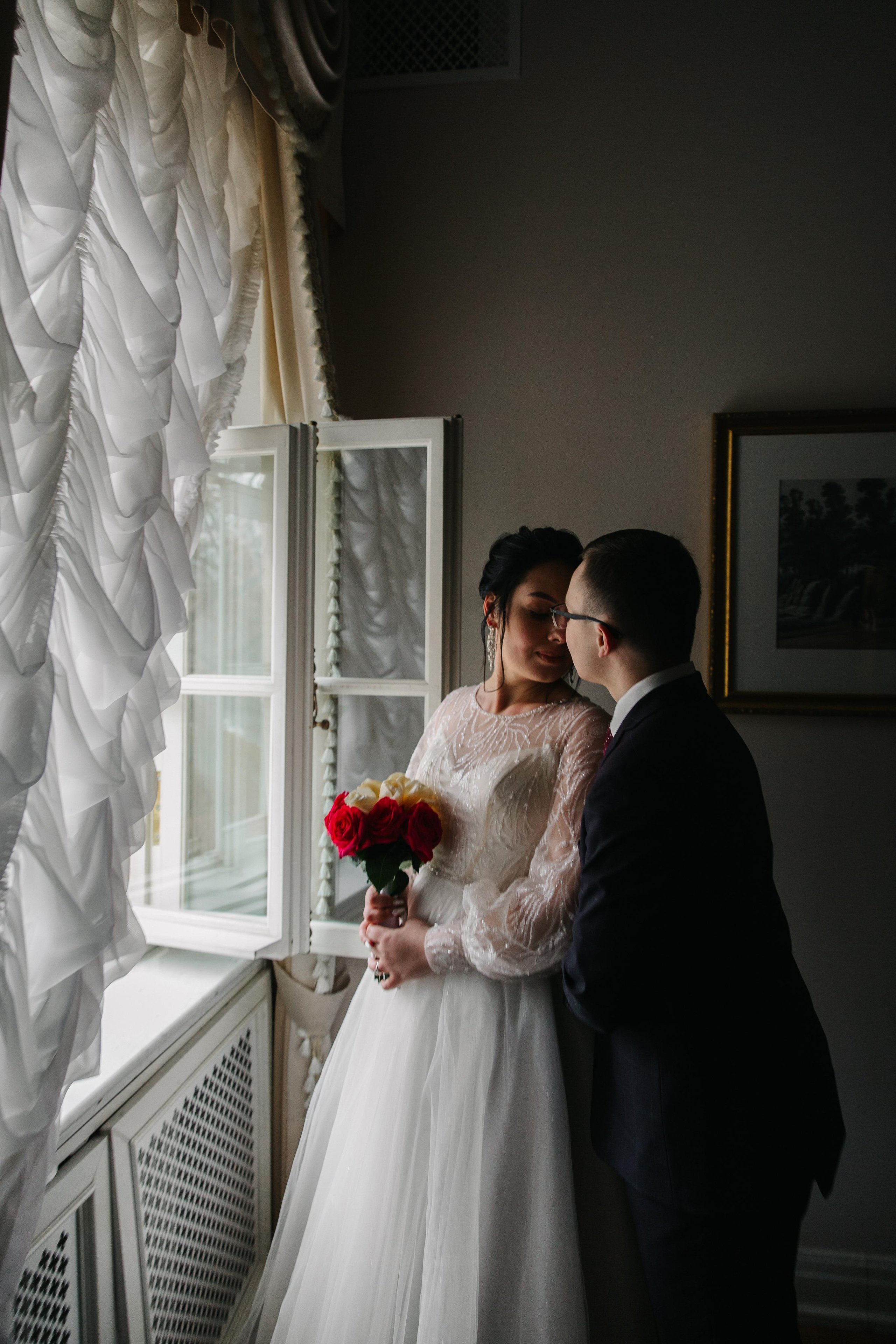 ДВОРЕЦ № 3 Пушкин| Октябрь, Екатерининский парк. Свадебный фотограф в Санкт-Петербурге Полина Корзухина