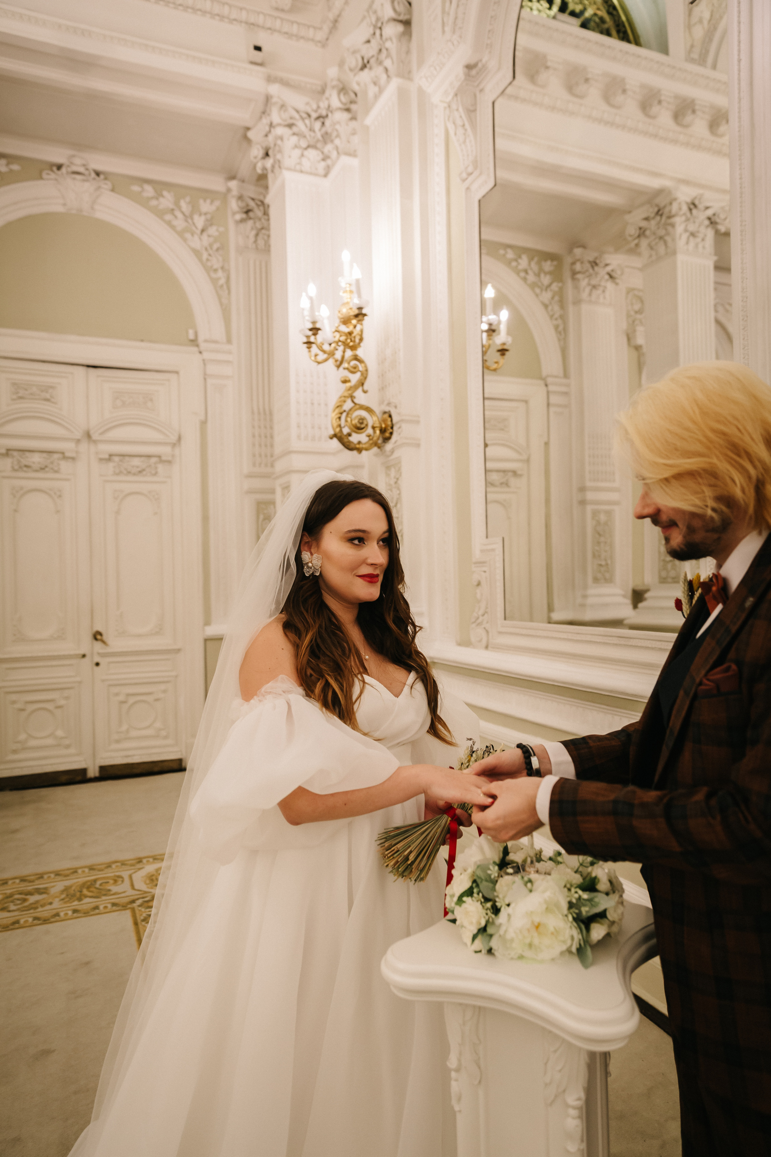 НОЯБРЬ| Дворец № 1, Новая Голландия, Витебский вокзал,. Свадебный фотограф в Санкт-Петербурге Полина Корзухина