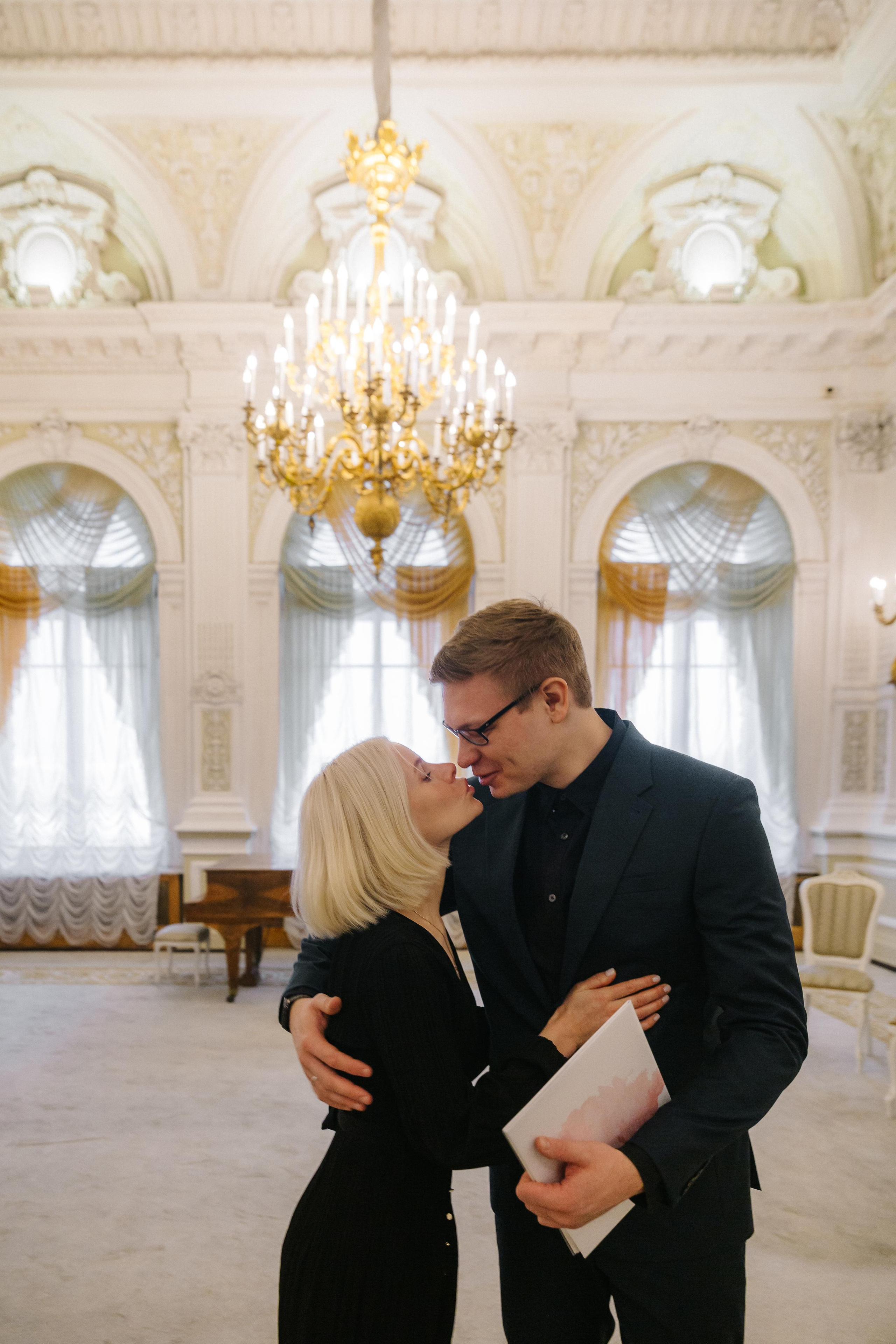 ДЕКАБРЬ | Дворец № 1 регистрация вдвоём. Свадебный фотограф в Санкт-Петербурге Полина Корзухина