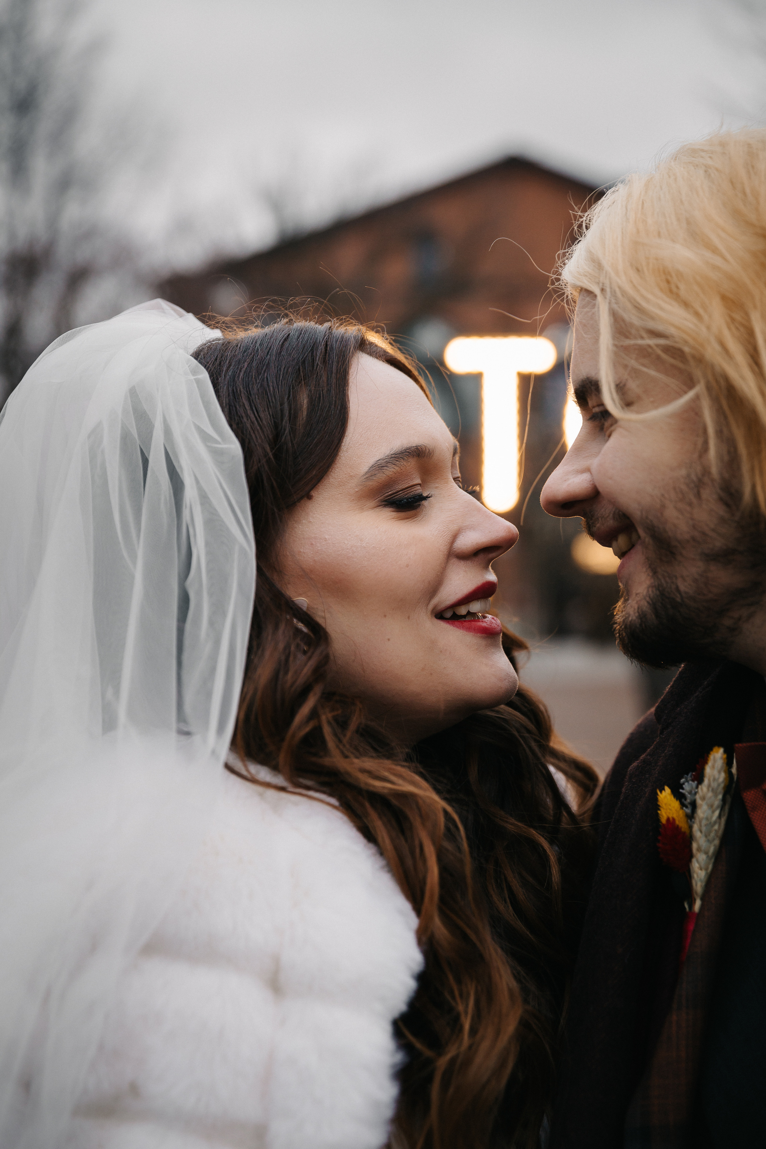 НОЯБРЬ| Дворец № 1, Новая Голландия, Витебский вокзал,. Свадебный фотограф в Санкт-Петербурге Полина Корзухина