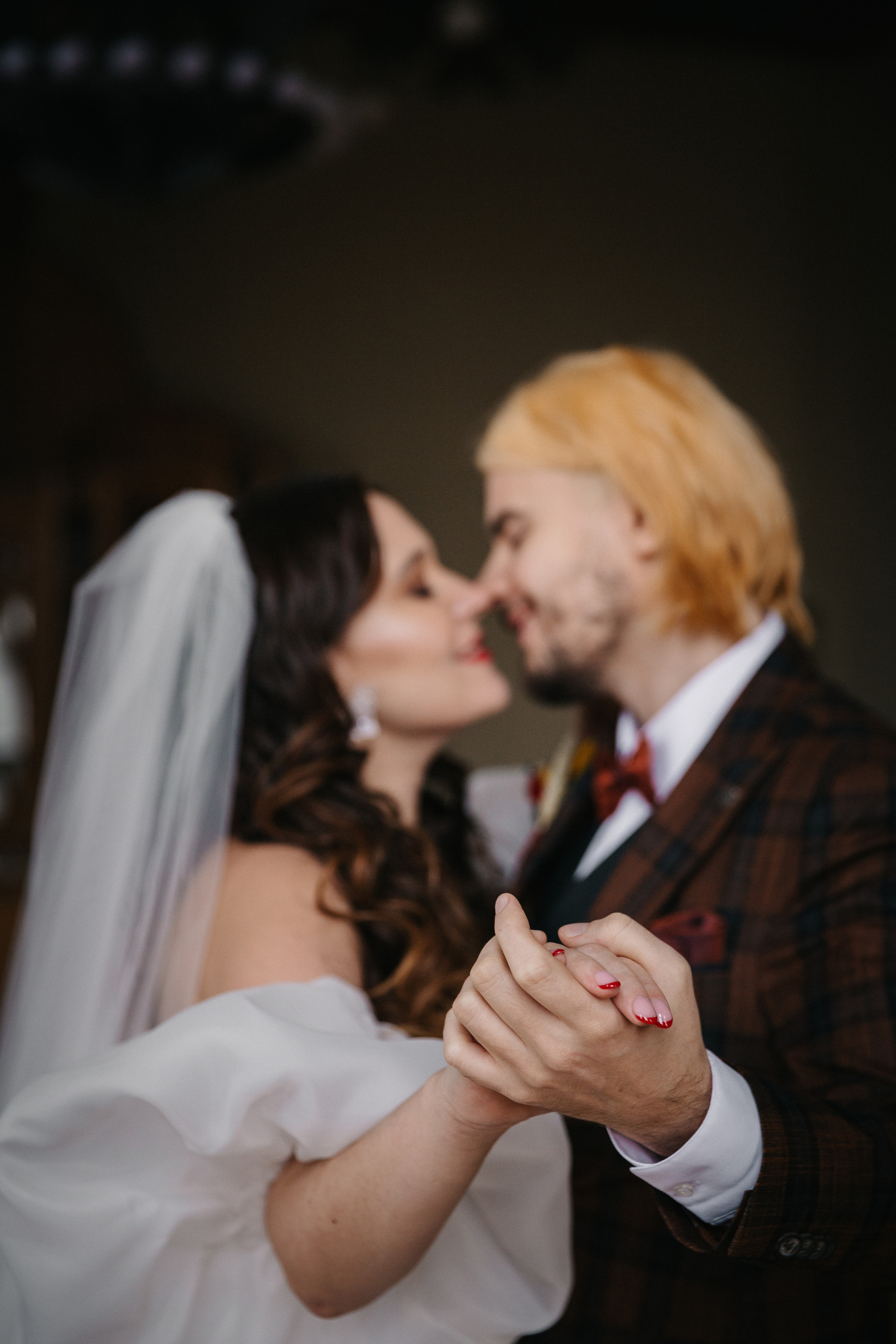 НОЯБРЬ| Дворец № 1, Новая Голландия, Витебский вокзал,. Свадебный фотограф в Санкт-Петербурге Полина Корзухина