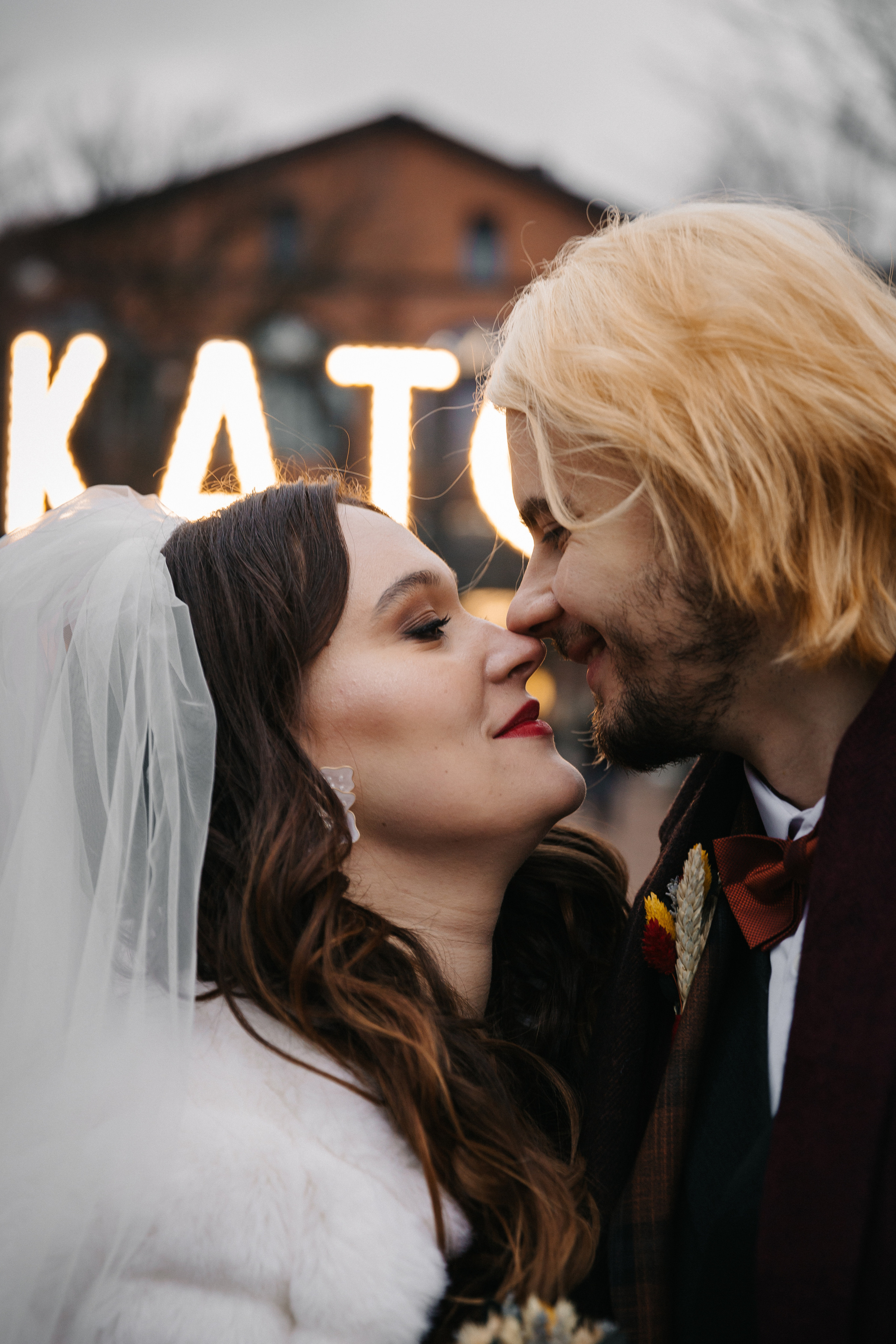 НОЯБРЬ| Дворец № 1, Новая Голландия, Витебский вокзал,. Свадебный фотограф в Санкт-Петербурге Полина Корзухина