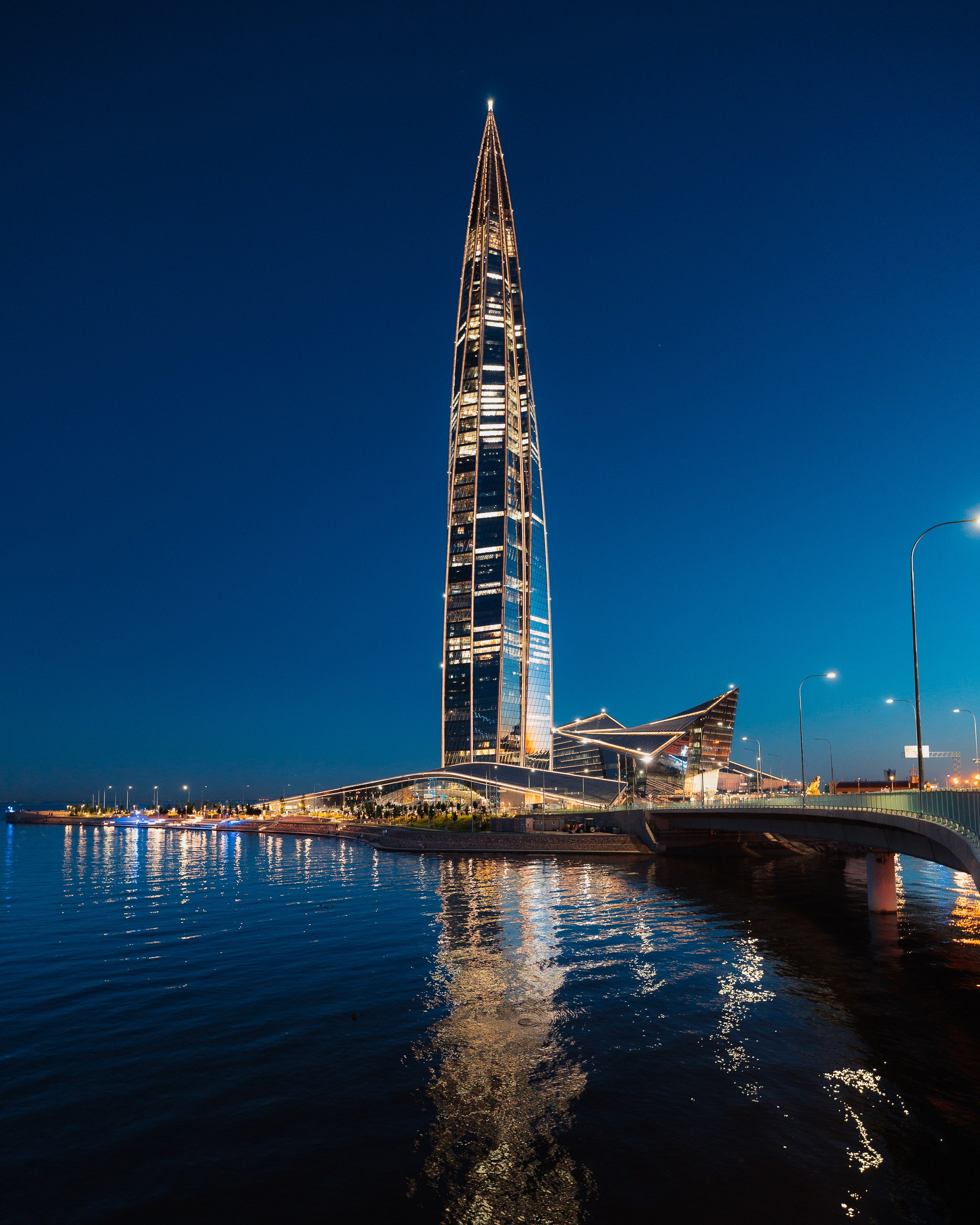 Городской пейзаж | Стрит. Репортажный фотограф Красноярск Алекс Чампакхам