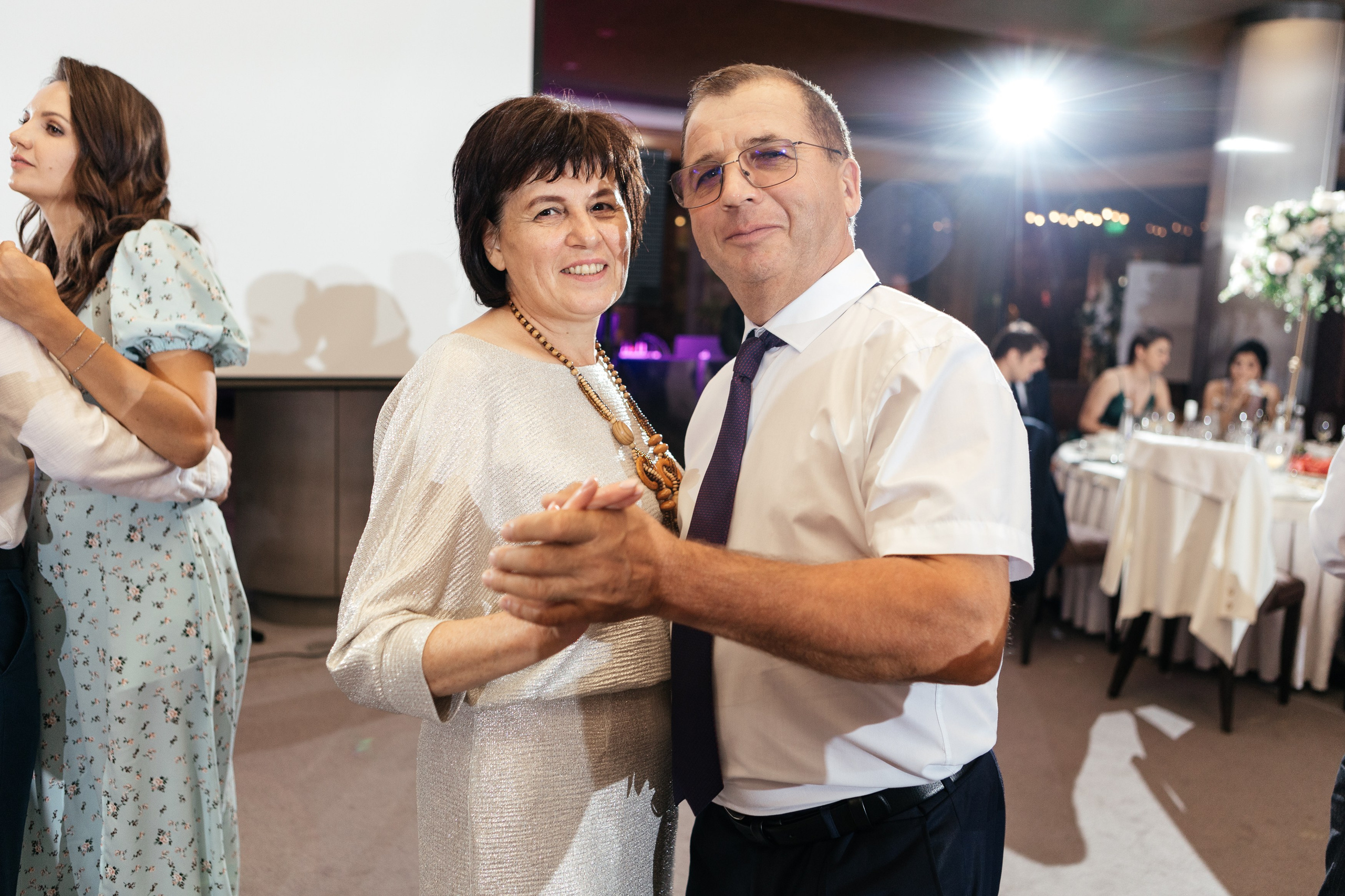 Свадебный фотограф Уфа — Руслан ГабдлисламовЖивые эмоции, красивые кадры, воспоминания на всю жизнь.Работаю по всей Республике Башкортоста. Свадебный фотограф Уфа Руслан Габдлисламов