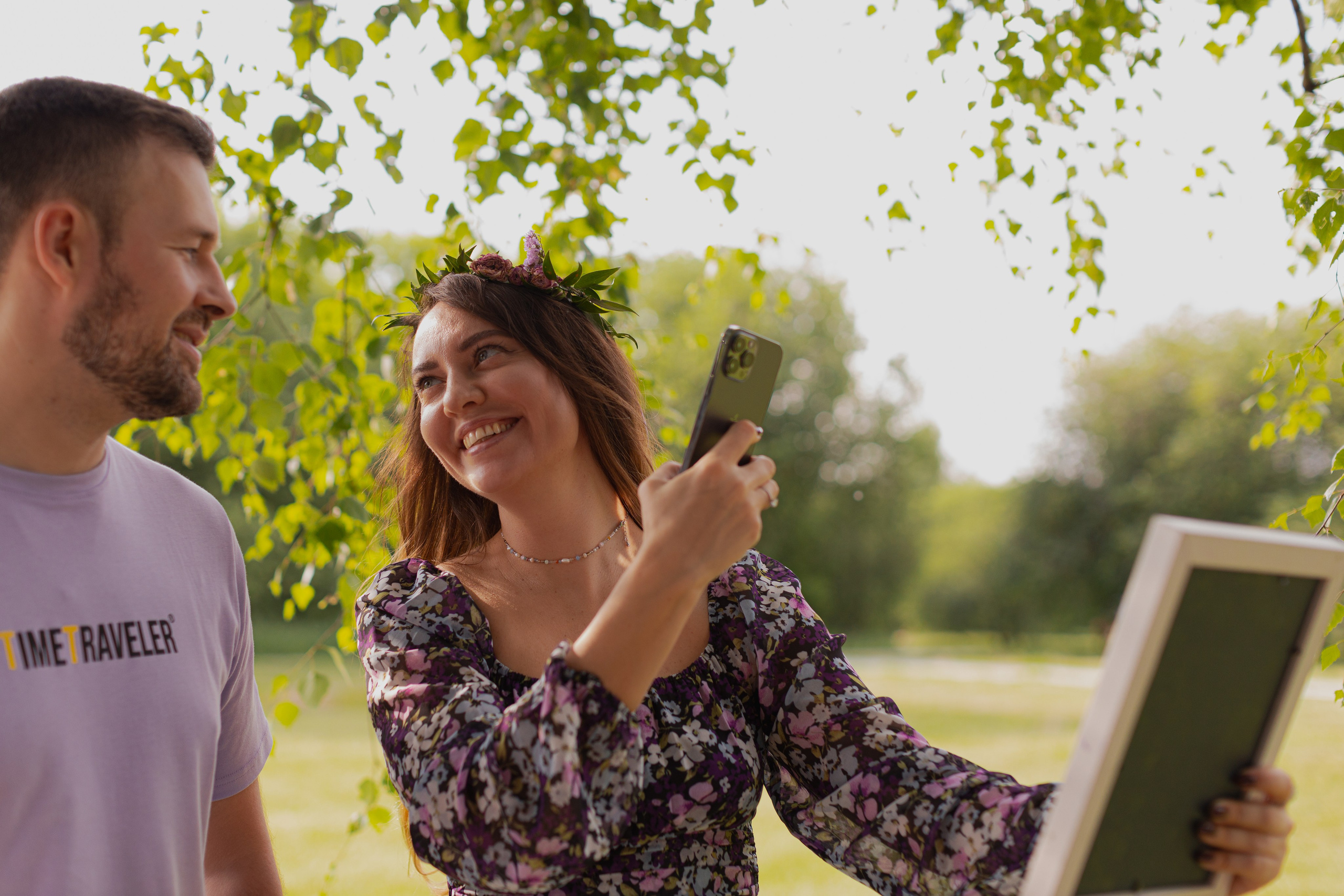 Мк Сирень на зеркале (девичник в парке). Анастасия Ракчеева Художник