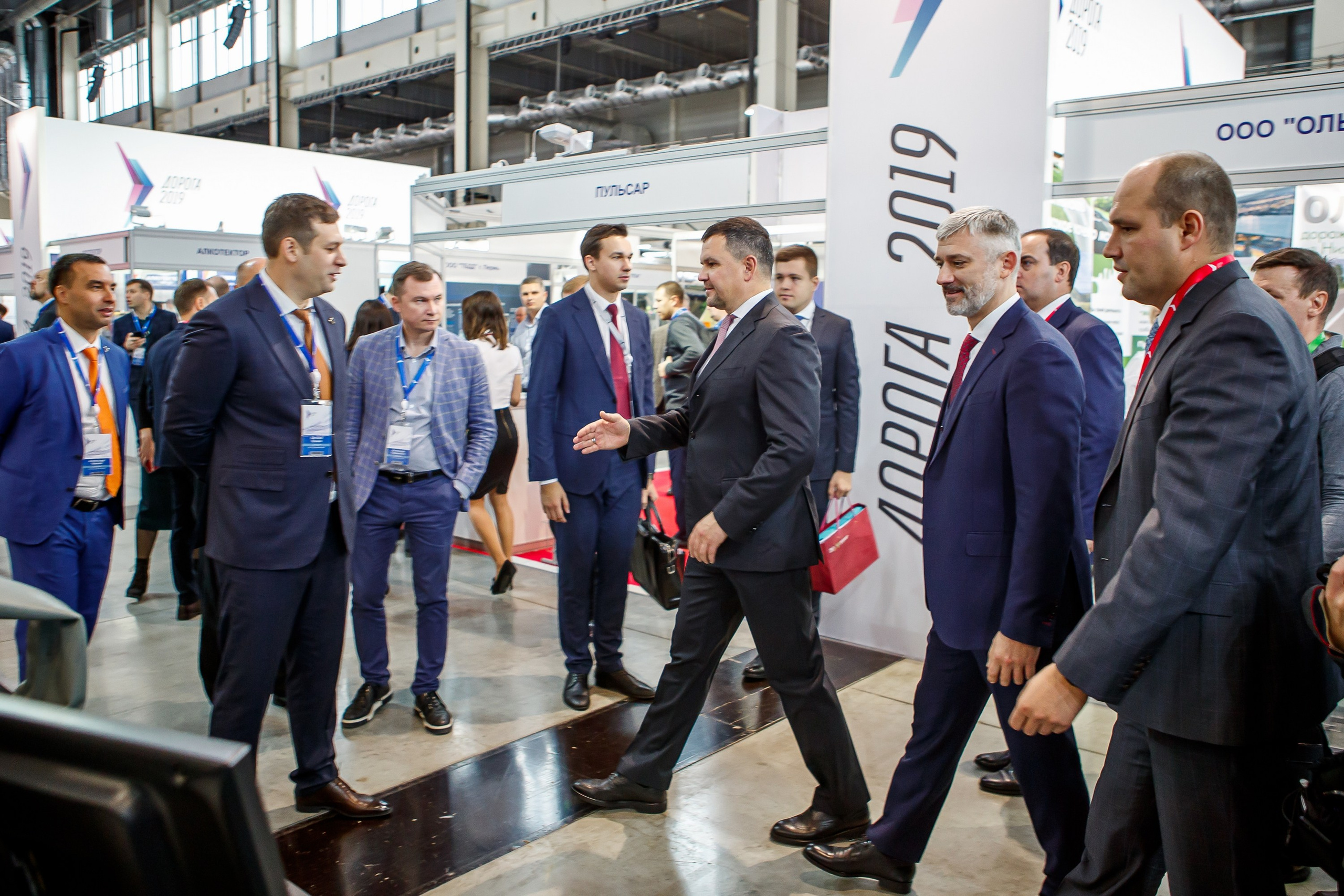 Фотосъёмка работы стенда для Предприятия ПИК. Фотограф на выставку в Москве