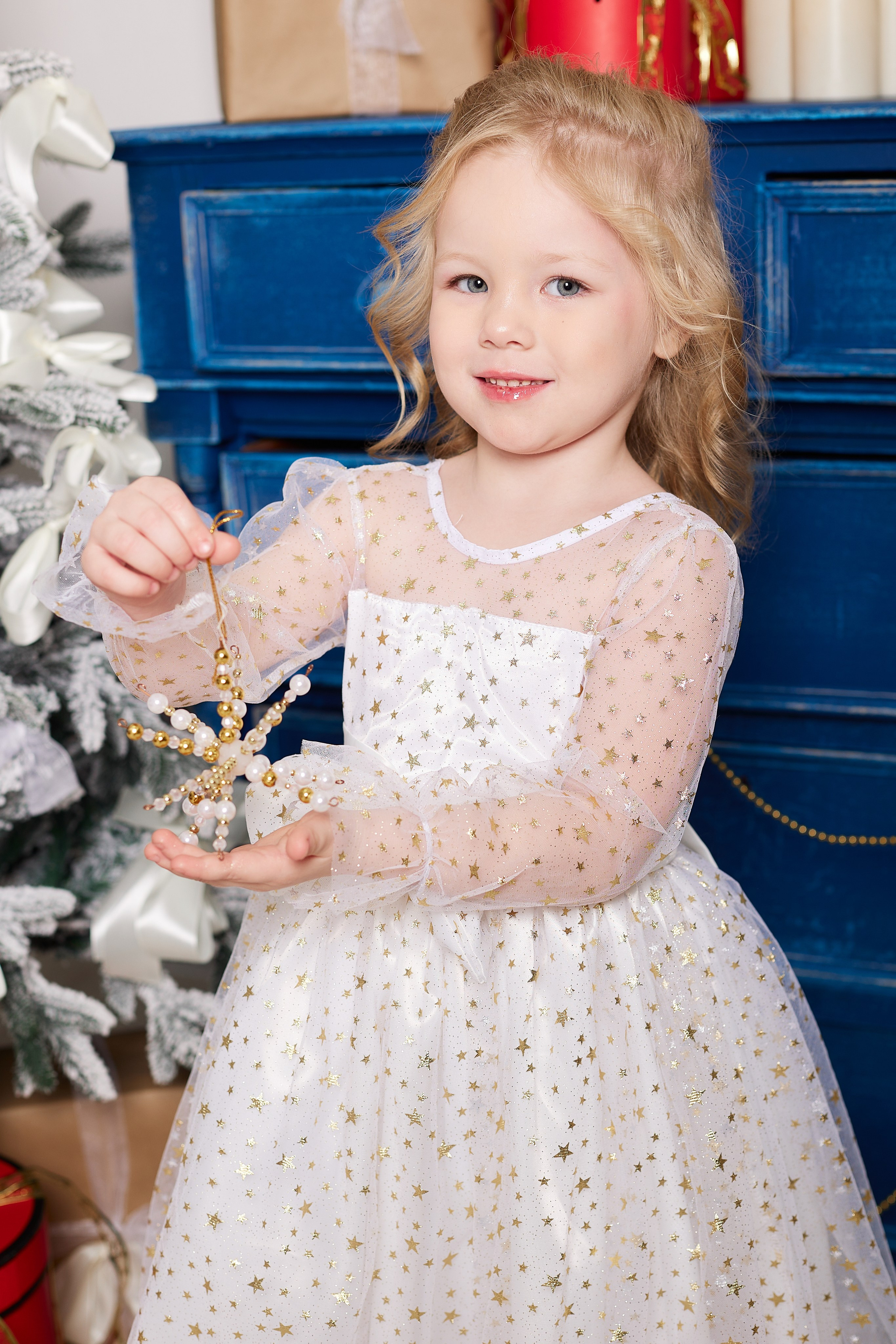 Новый год — Модельное агентство Happy kids. Виктория Ларина — Портретный профессиональный фотограф в Иркутске