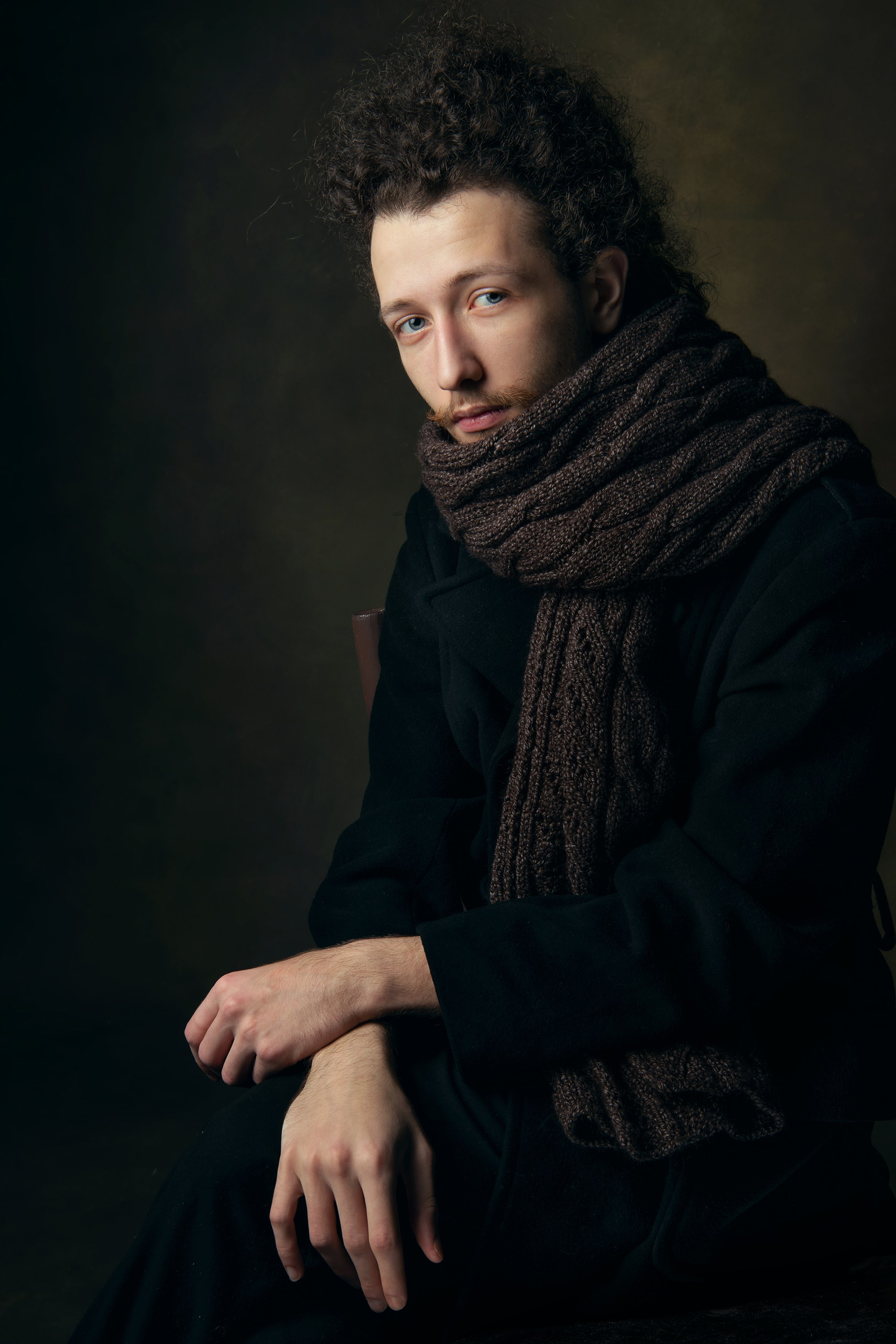 Мужской студийный портрет.