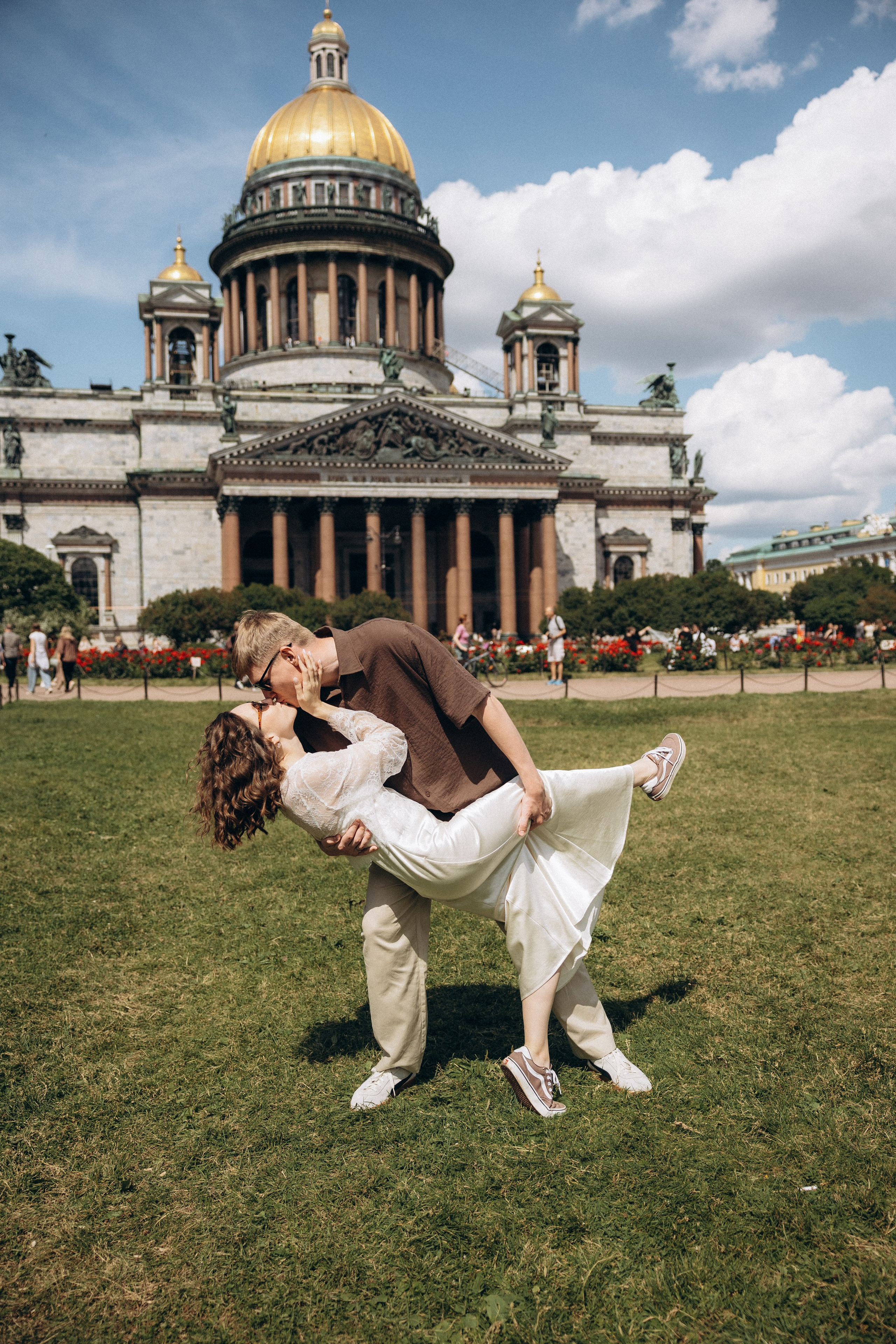 Аня & Андрей /Загс Кировского рна. Phdkvmr.ru