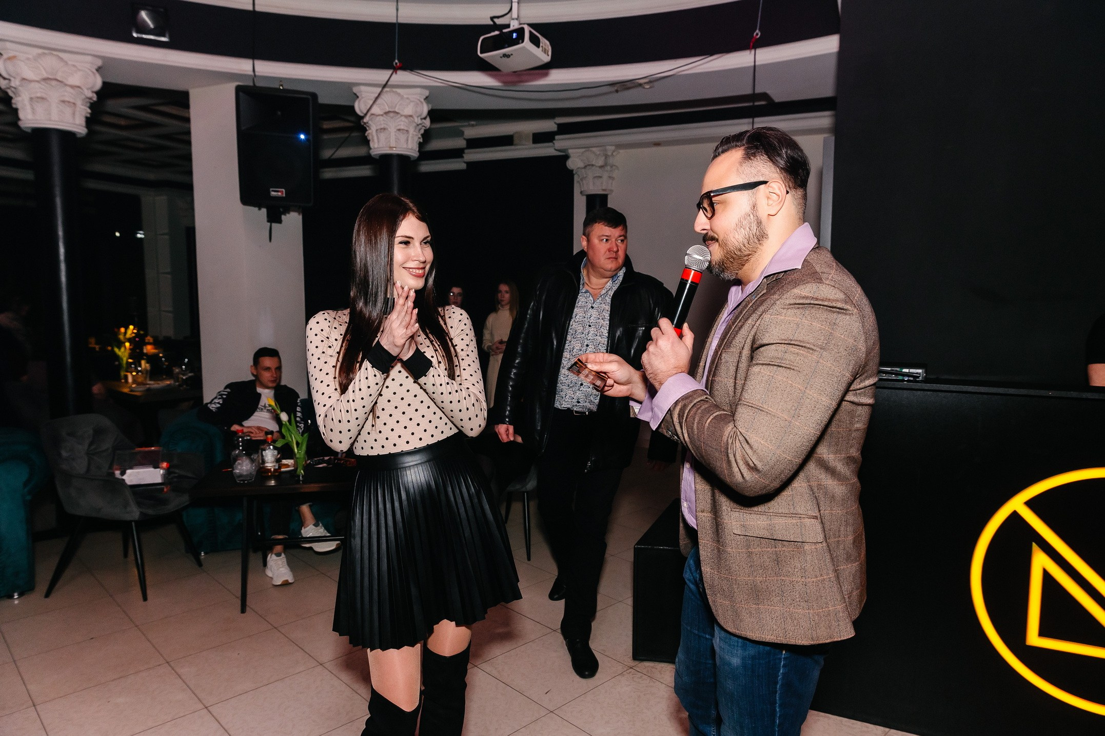 8 марта в лаунж-баре Major 2024. Свадебный, семейный и детский фотограф в Калининграде Елена Кравцова