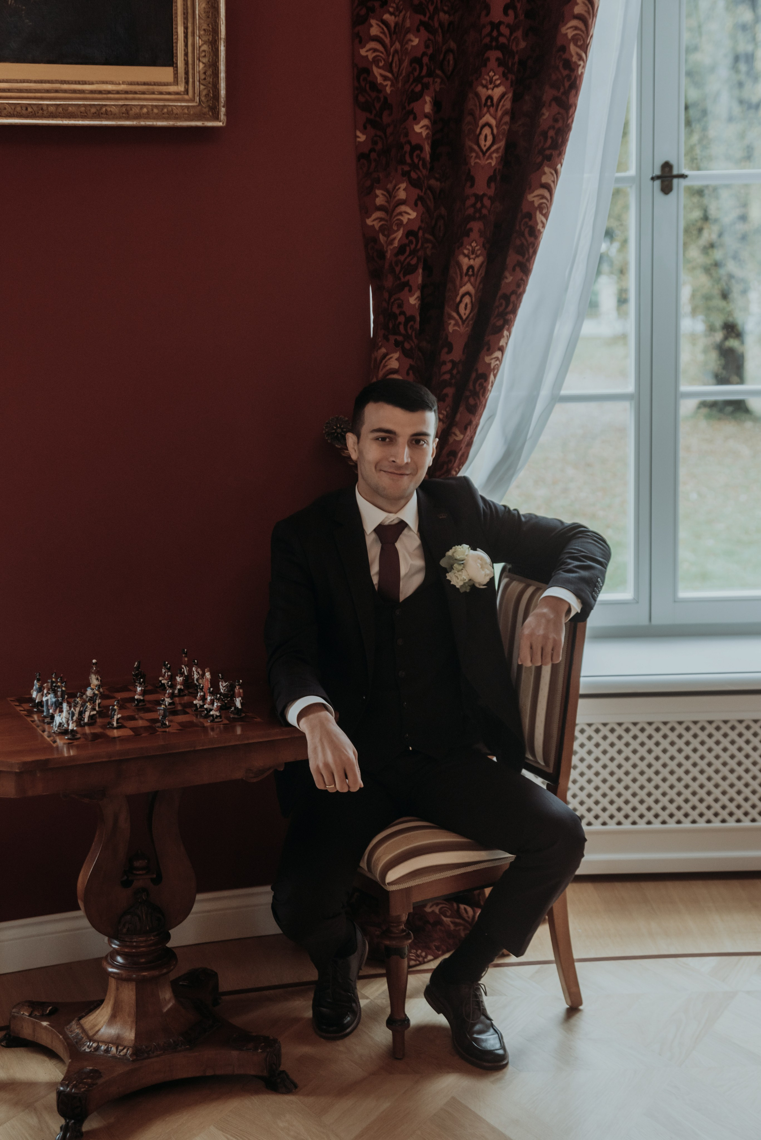 Свадебная фотосессия в Твери в красивой локации в замке в Московской области. Свадебный фотограф в Твери, Москве и Санкт-Петербурге Денисова Екатерина