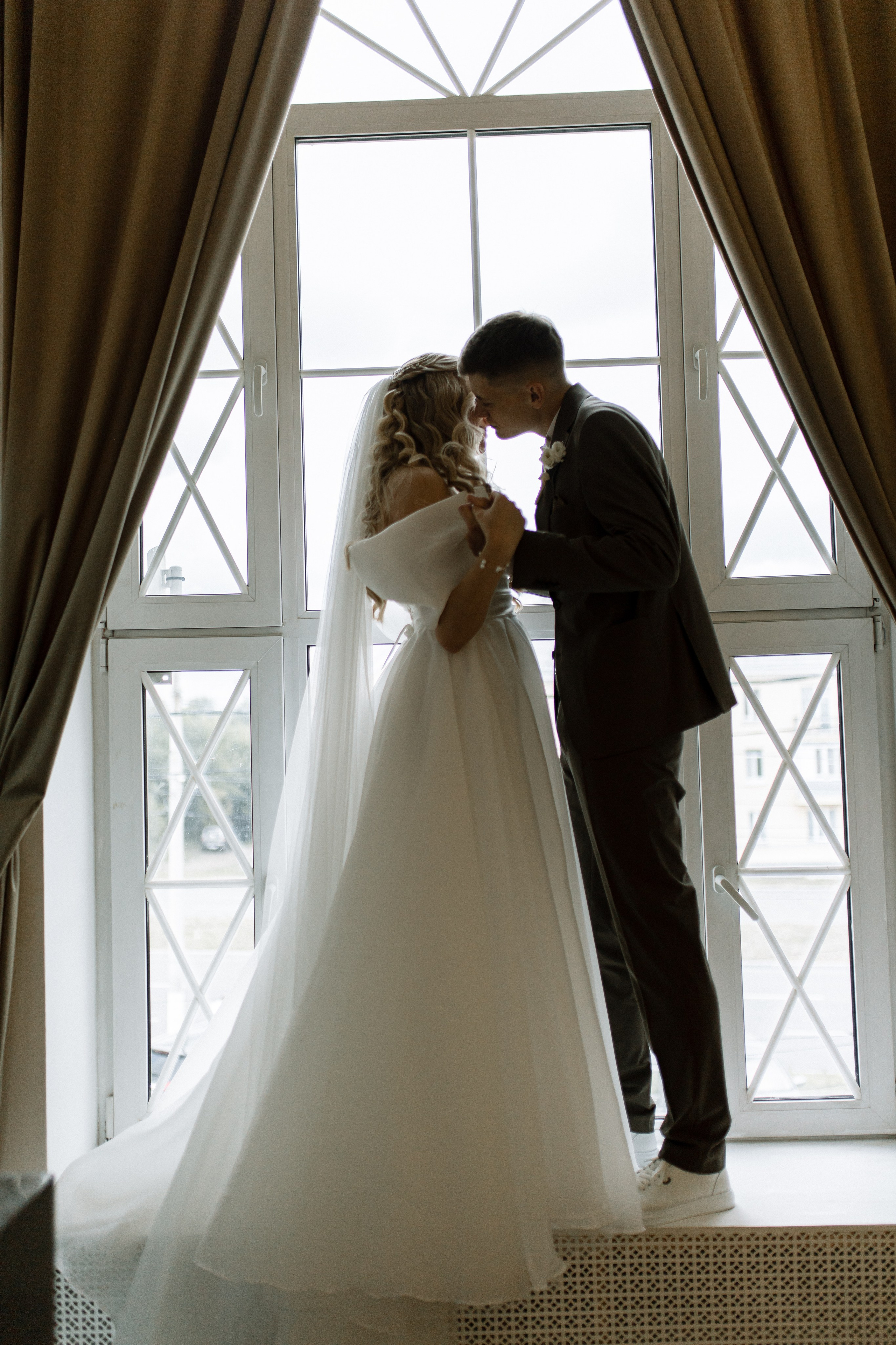 Он, она и весь день любви. Злата и Никита. Свадебный и семейный фотограф в Екатеринбурге Катя Буряк