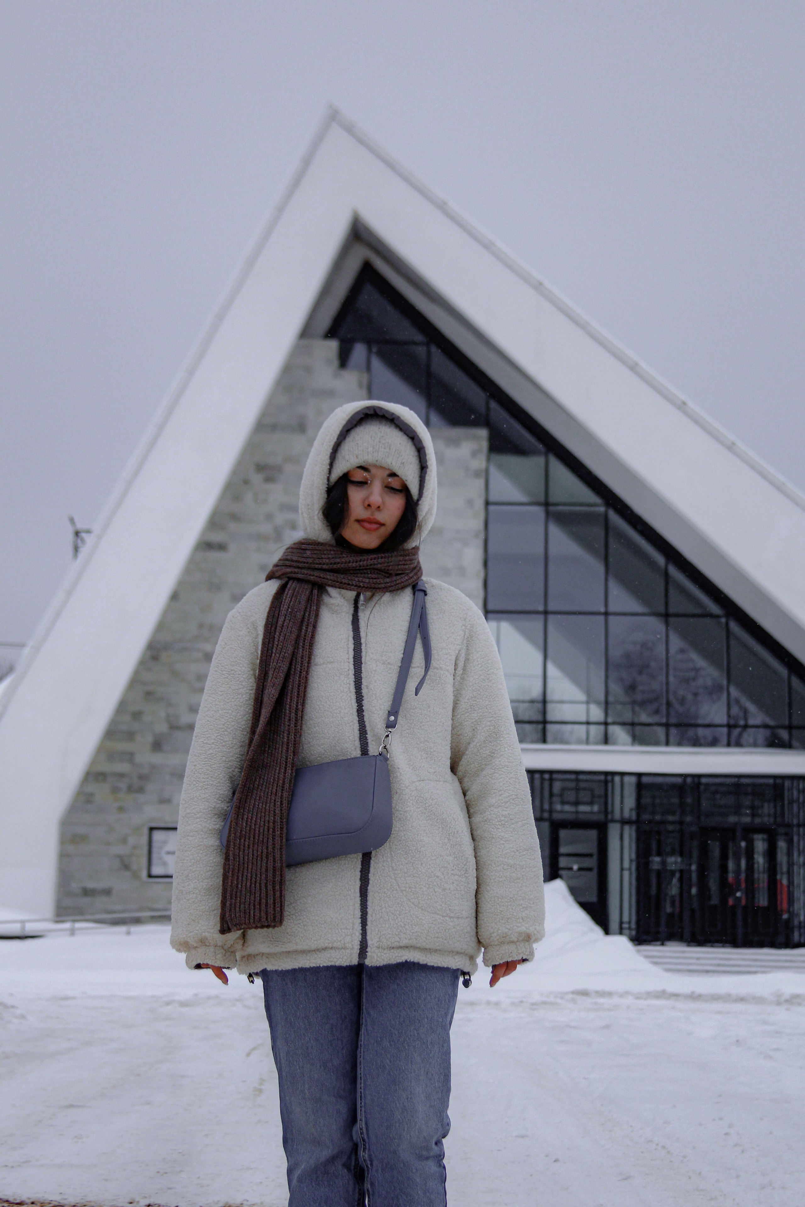 Зимние ветры дуют с озера. Натали. Janie valde |photographer & visual artist