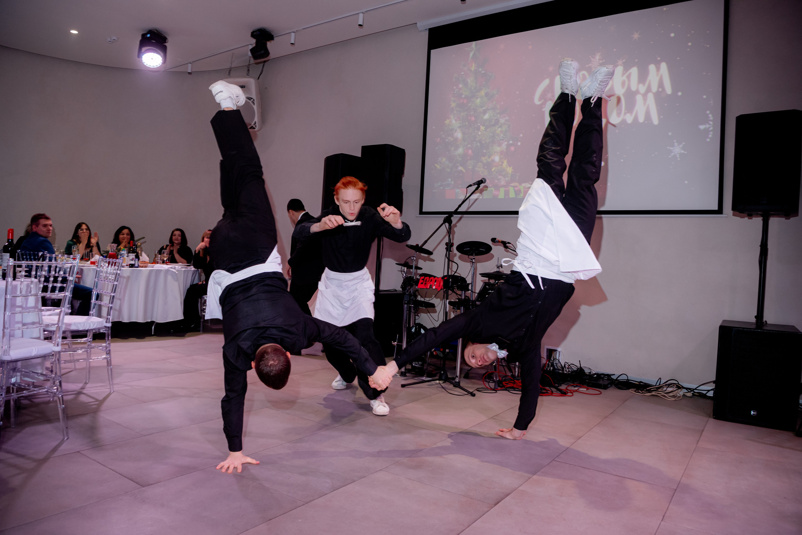 ГК Айтеко в Банкетном зале TOST. Фотограф в Волгограде и Волжском Александр Горбань