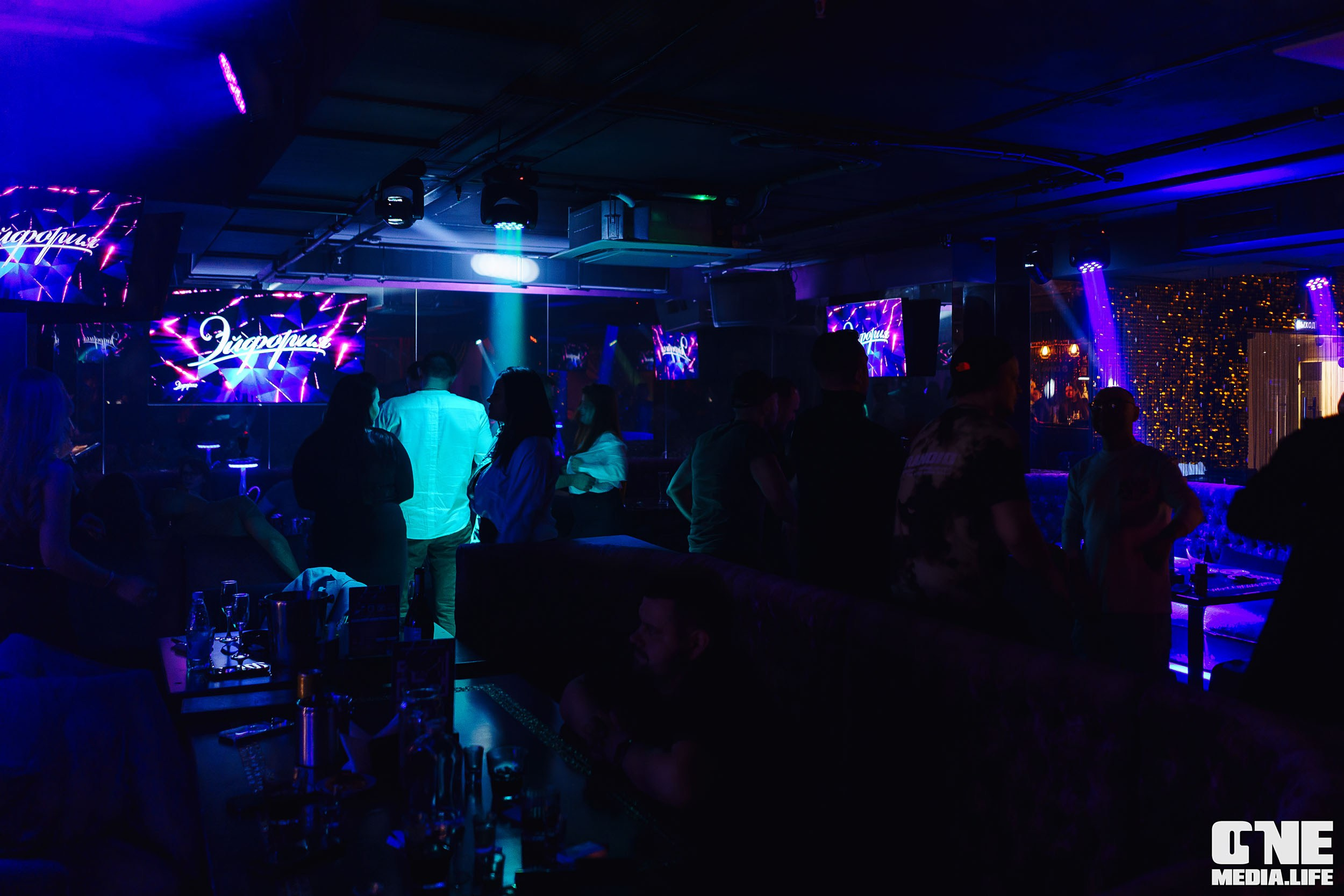 Фоторепортаж из караоке-клуба Эйфория. One Media Life: фоторепортажи, фотоотчеты с мероприятий и заведений