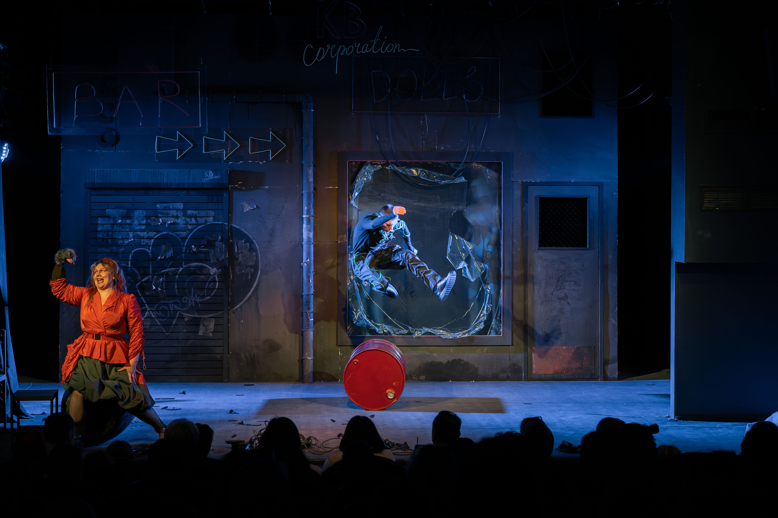 Театр Юного Зрителя «Буратино 2087». Кадр Плюс — Фотография с характером «Визуальный продюсер и фотограф Марк Файзулин»