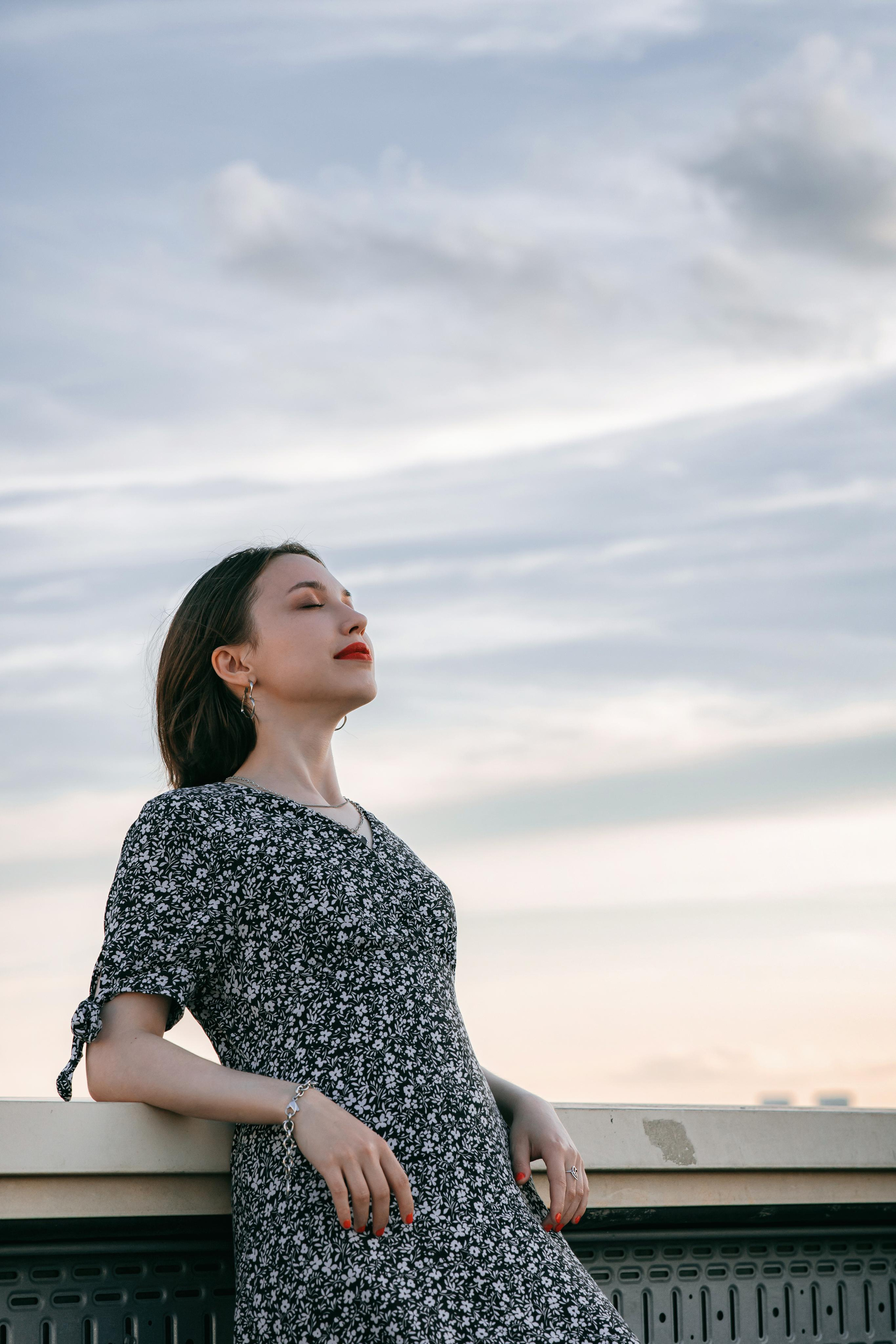 Александра Белая| Стрит съёмка | Фотосессия hr менеджера в Москве. Семейный фотограф в Саратове Кузьминская Анжелика