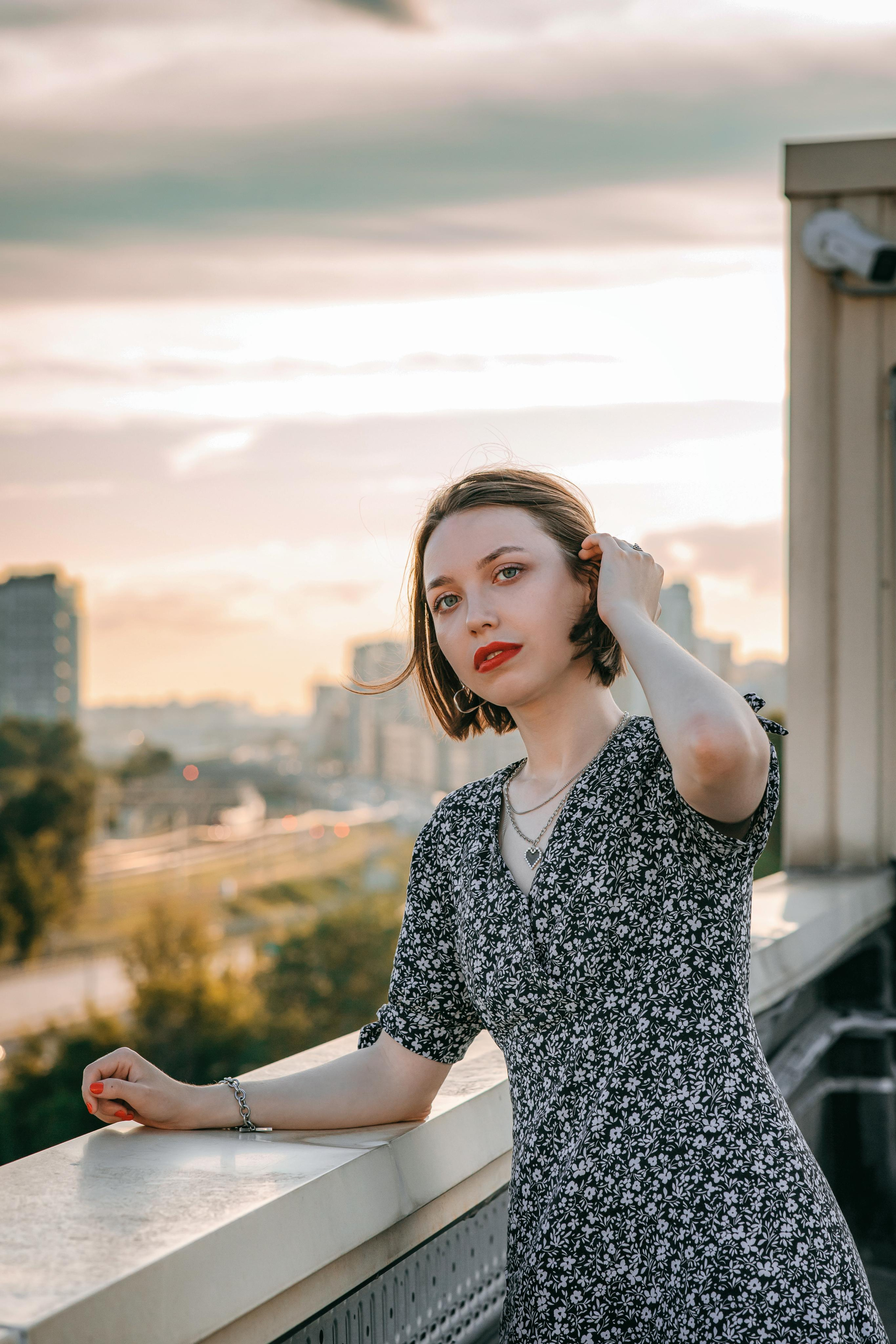 Александра Белая| Стрит съёмка | Фотосессия hr менеджера в Москве. Семейный фотограф в Саратове Кузьминская Анжелика