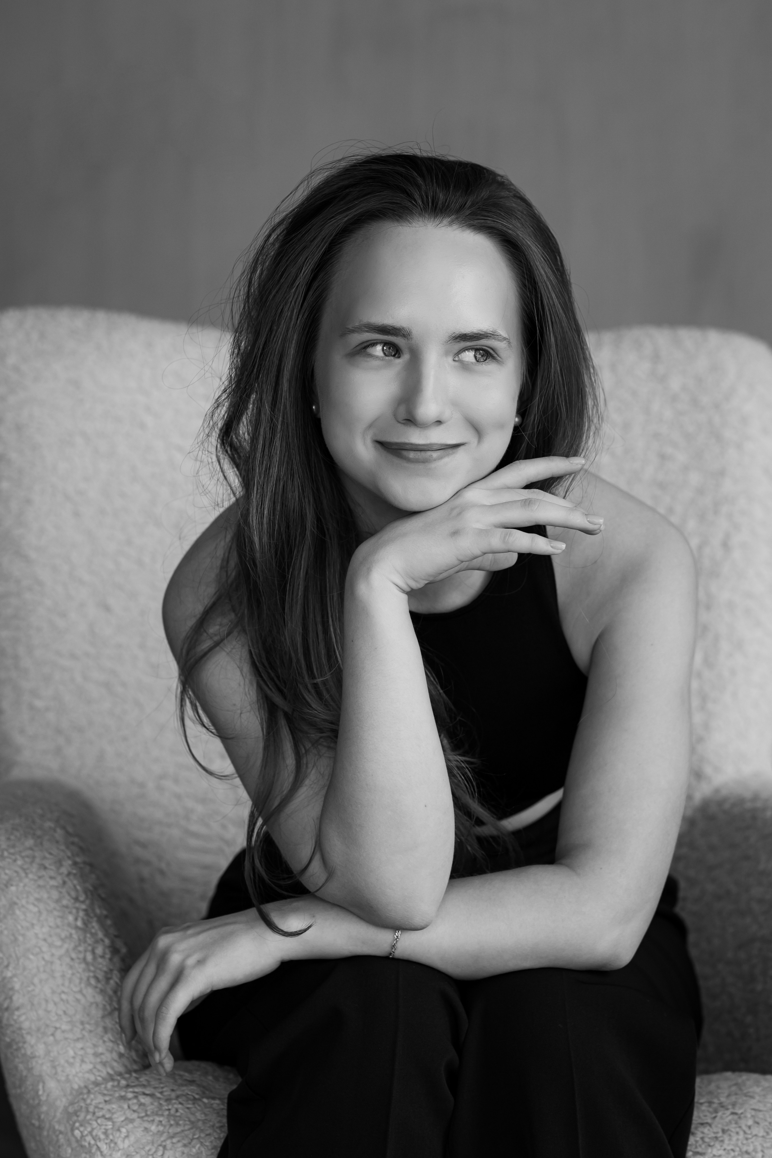 Александра Королева дизайнер, pm| Бизнес фото в Москве. Семейный фотограф в Саратове Кузьминская Анжелика