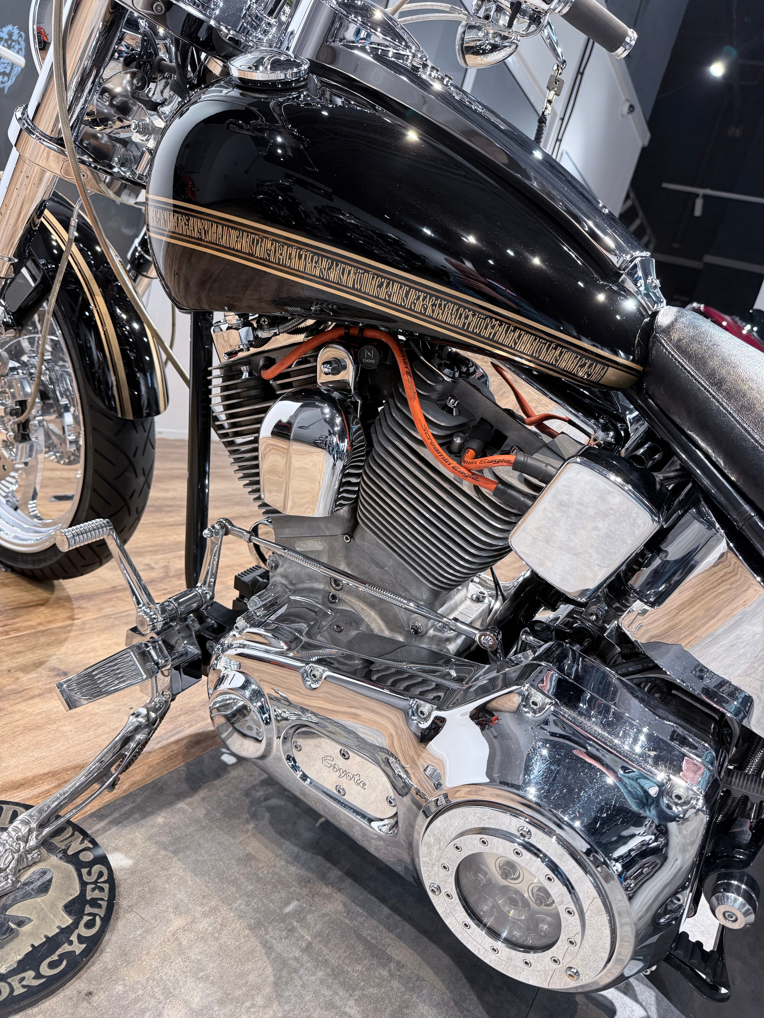 Breakout Custom. Hello Davidson, Москва. Только хорошие мотоциклы…