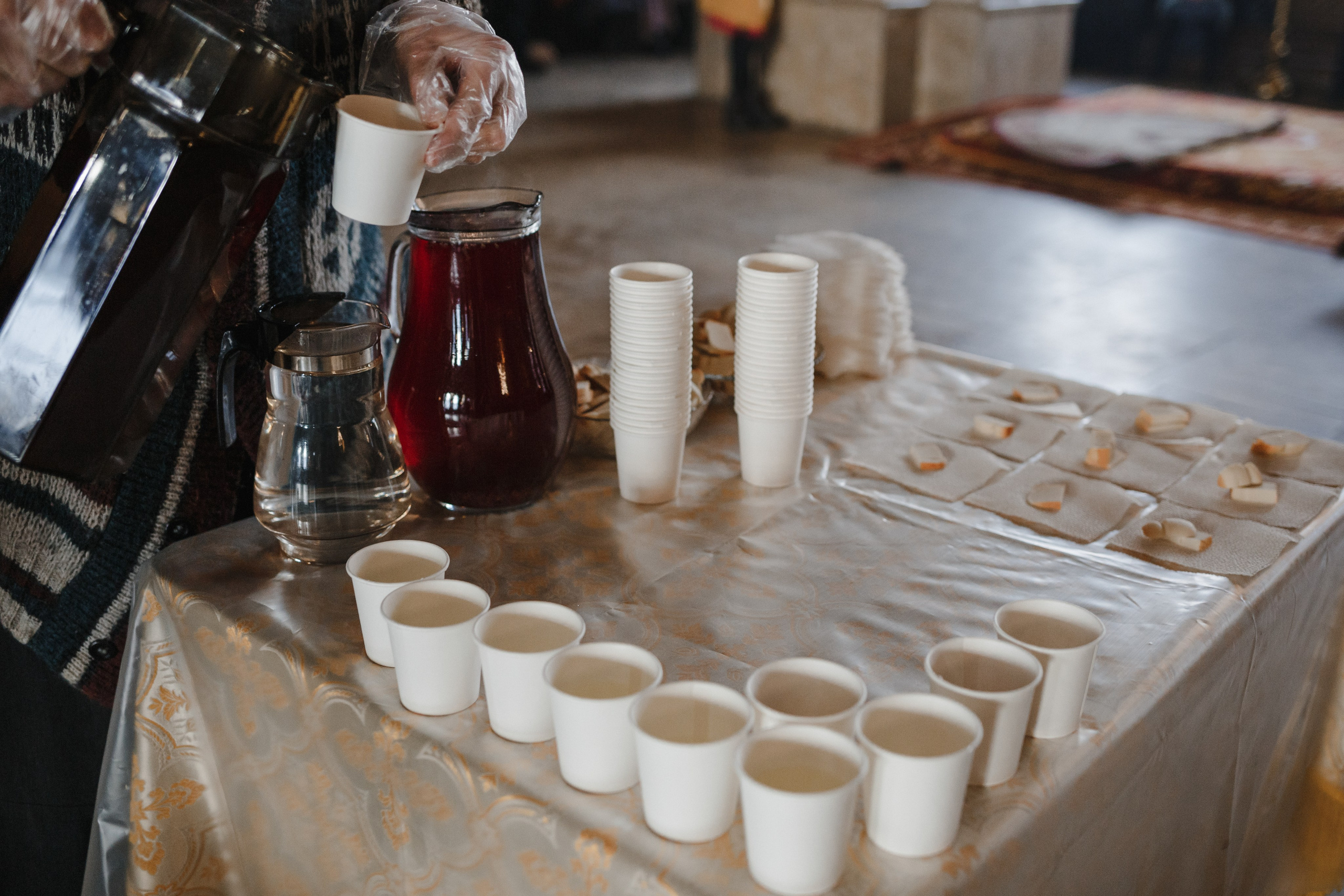 Служба Григория, митрополита, управляющего делами Московской Патриархии. Семейный фотограф Николаева Ольга