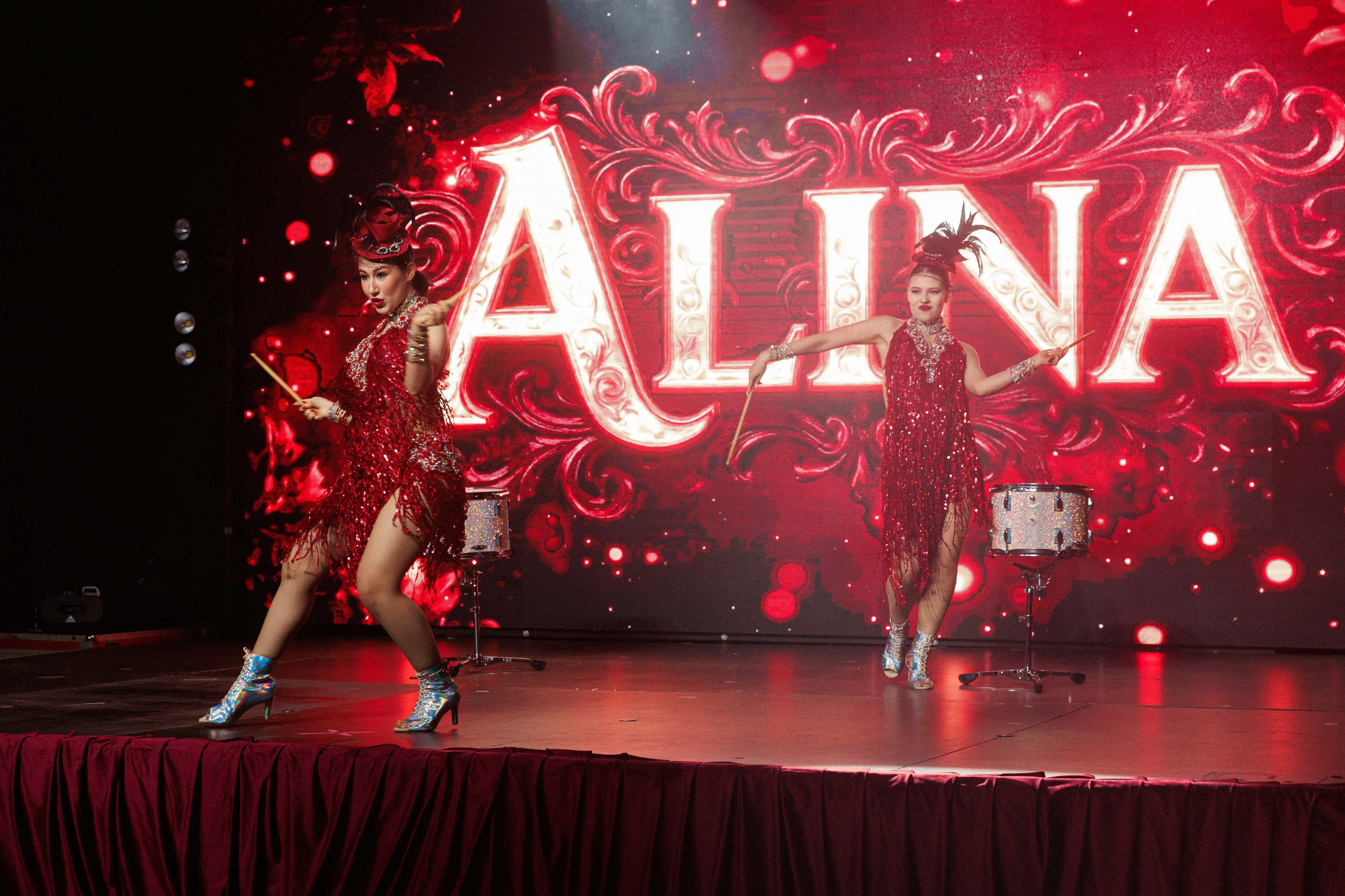 День Рождения в стиле Moulin Rouge. Репортажный и свадебный фотограф в Уфе Павел Кожевников