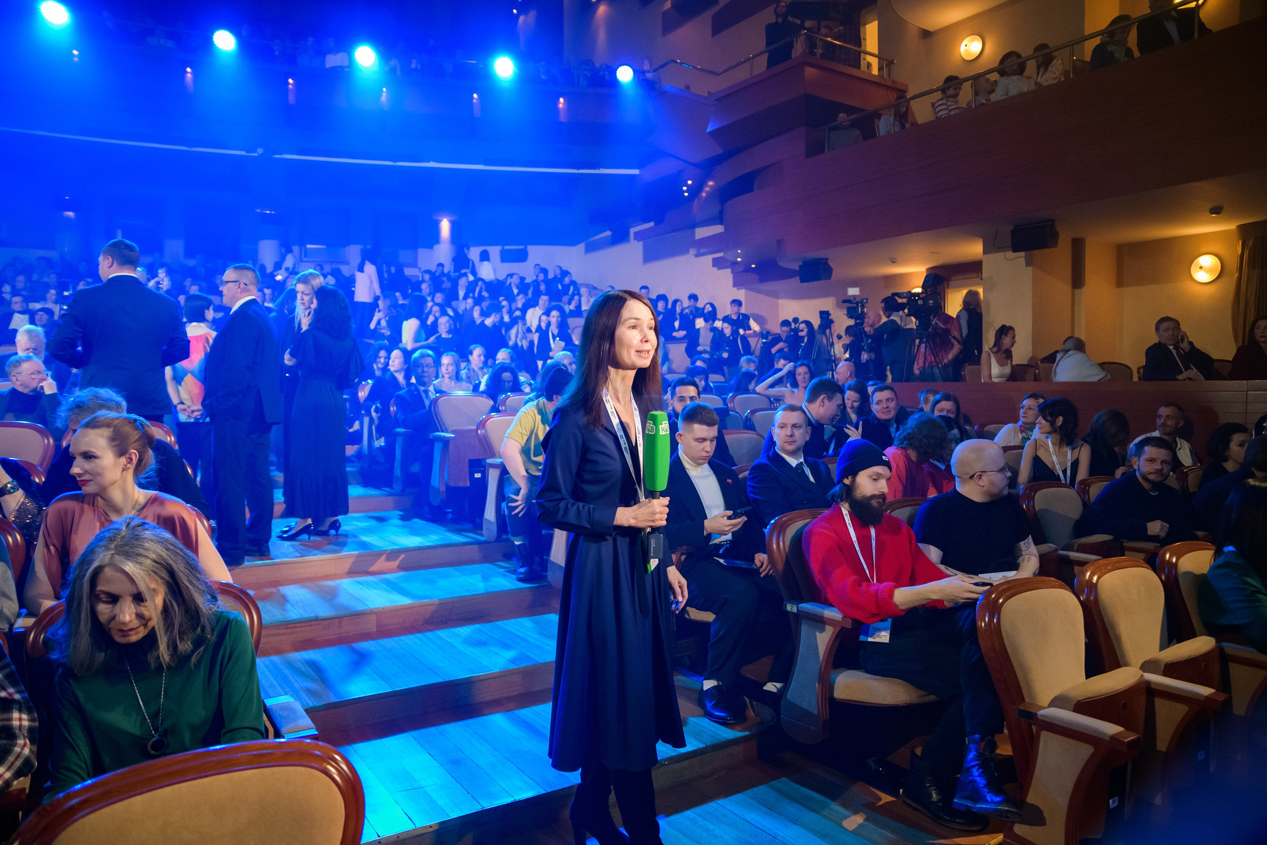 XXIII Международный фестиваль кинематографических дебютов «Дух огня». Фотограф в Ханты-Мансийске Евгений Жуланов