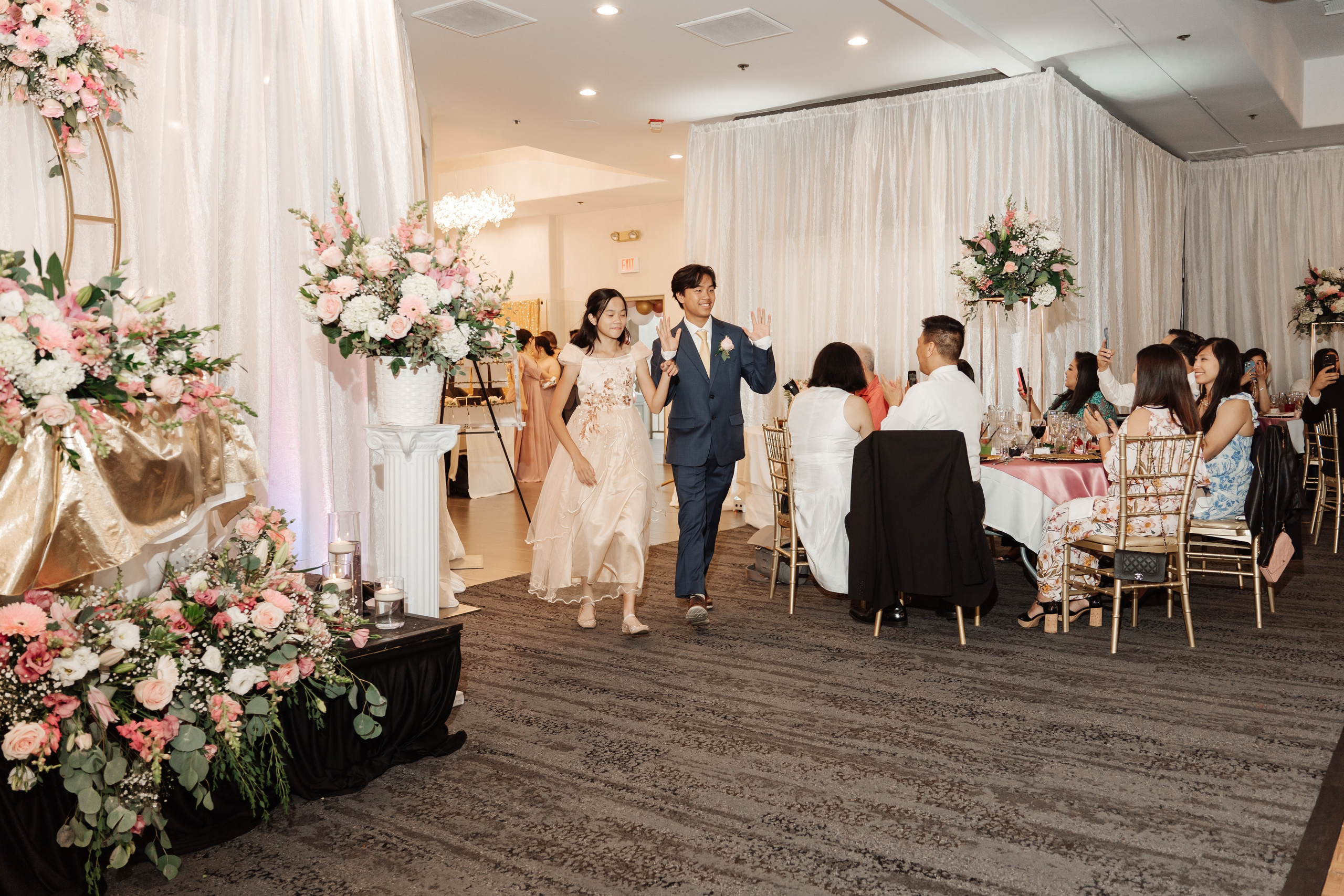 2025-08-16_AndreaChristopher. Ретушер Зенькевич Света