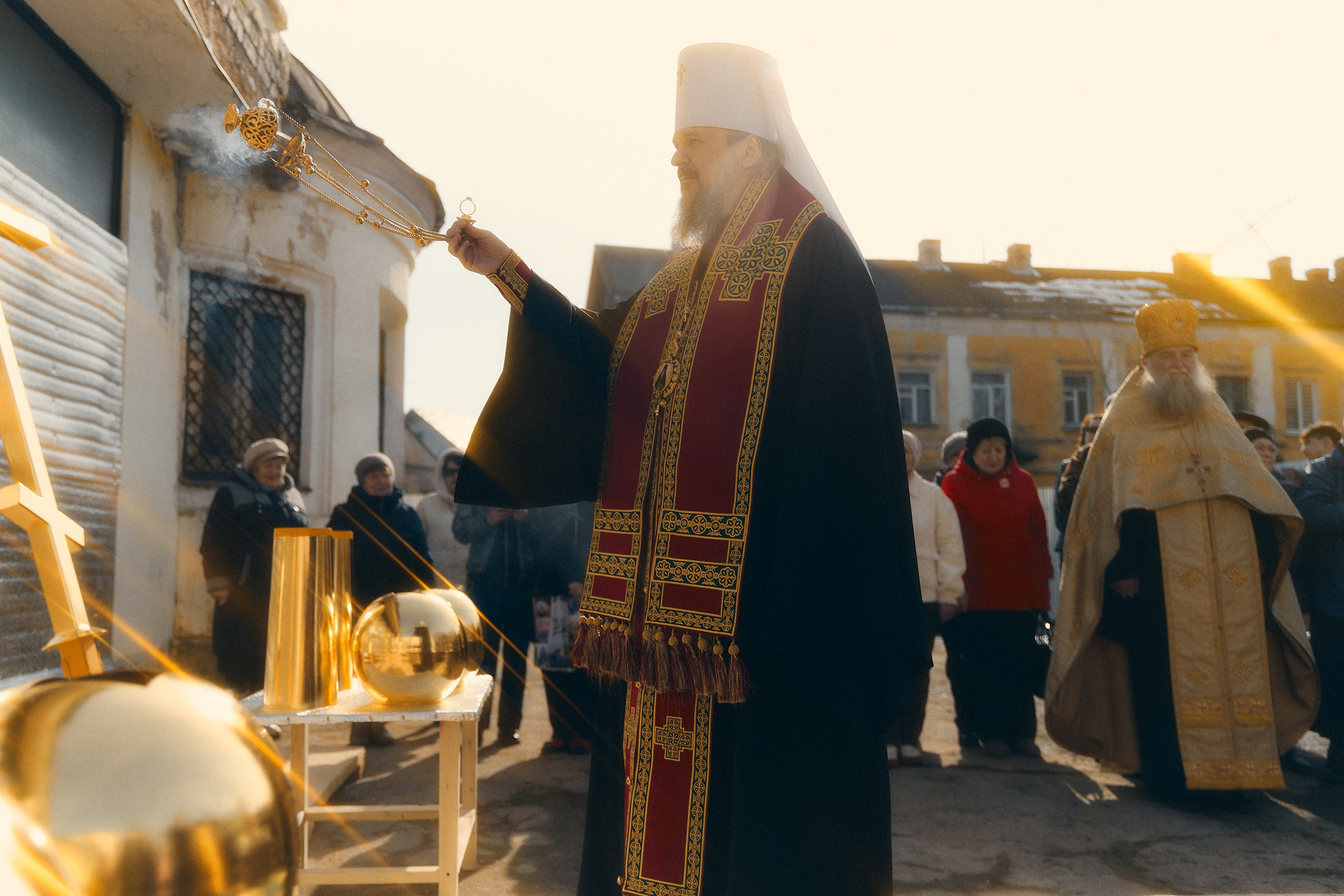 Освящены четыре накупольных креста для Георгиевской церкви в Торжке