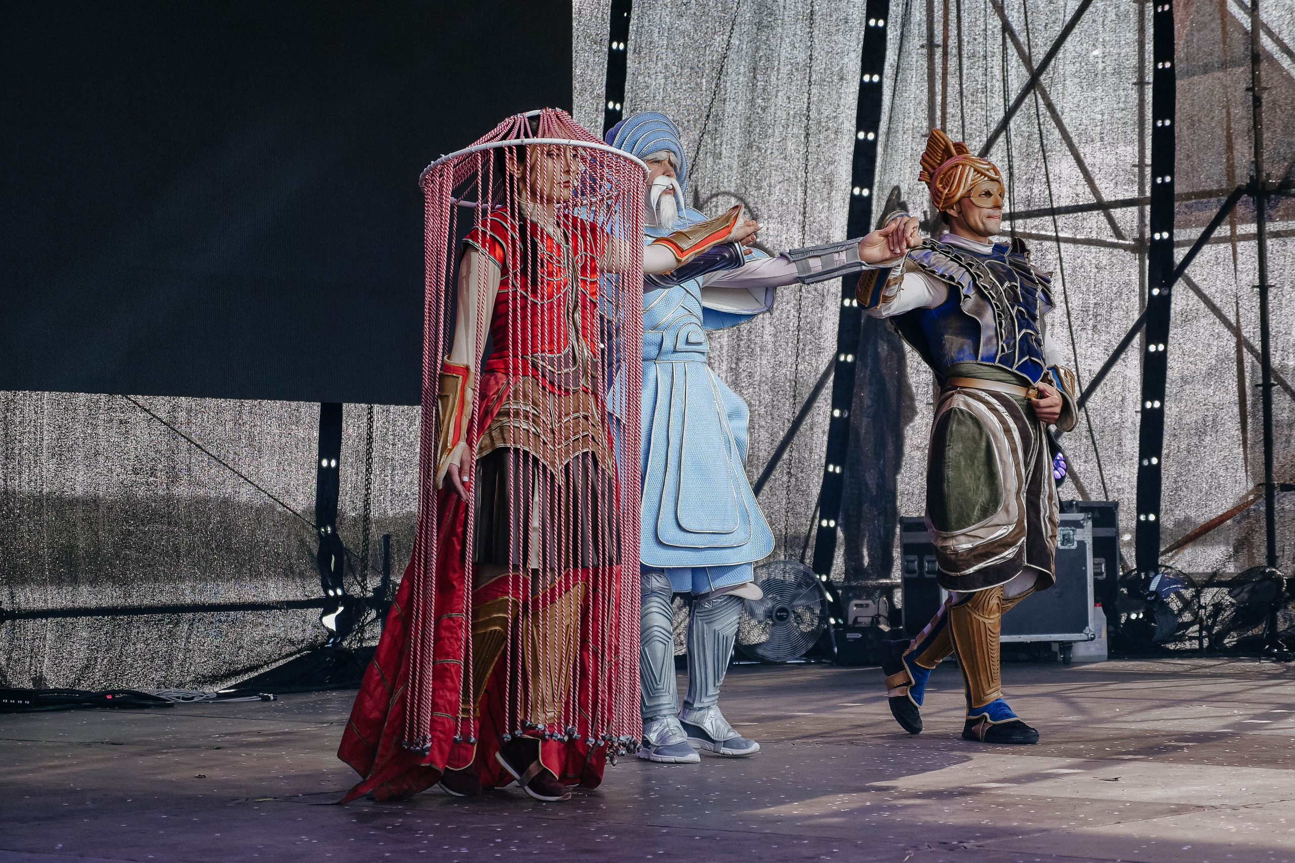 Театр «Трикстер» в Нижневартовске. Фотограф / видеограф в Москве и Сочи Sofia Riversong