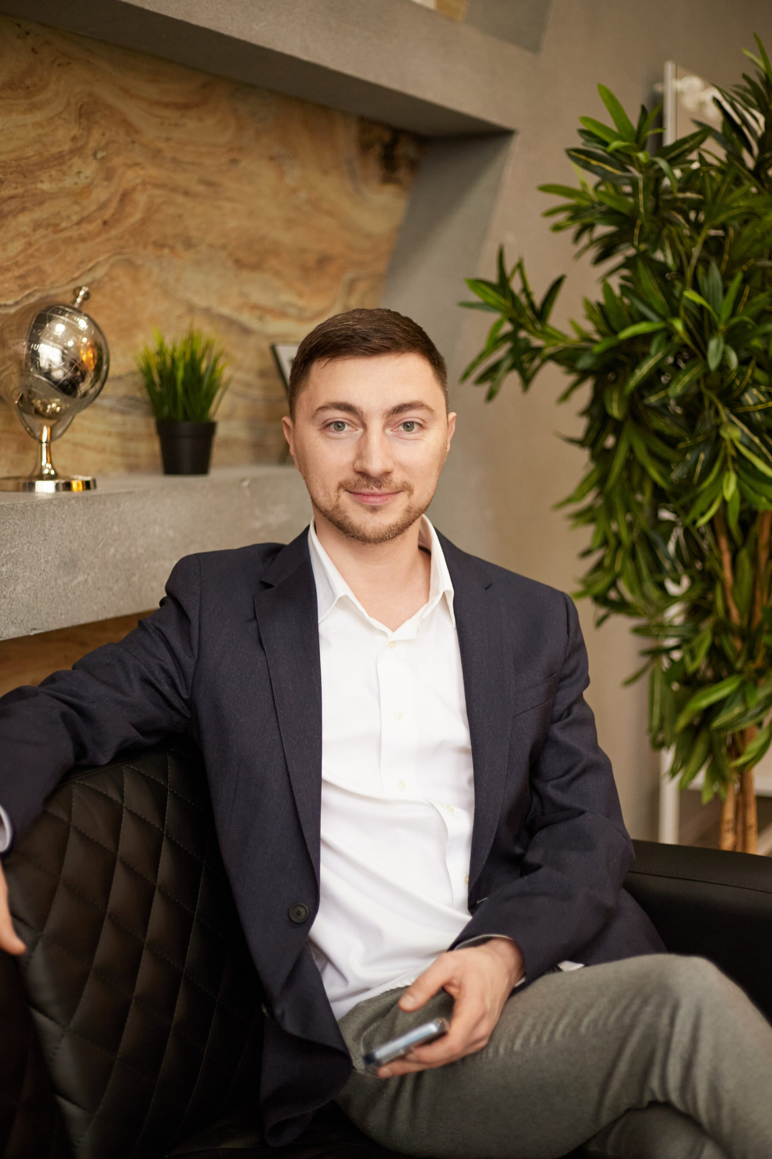 Бизнес портрет мужской. Профессиональный фотограф в Москве