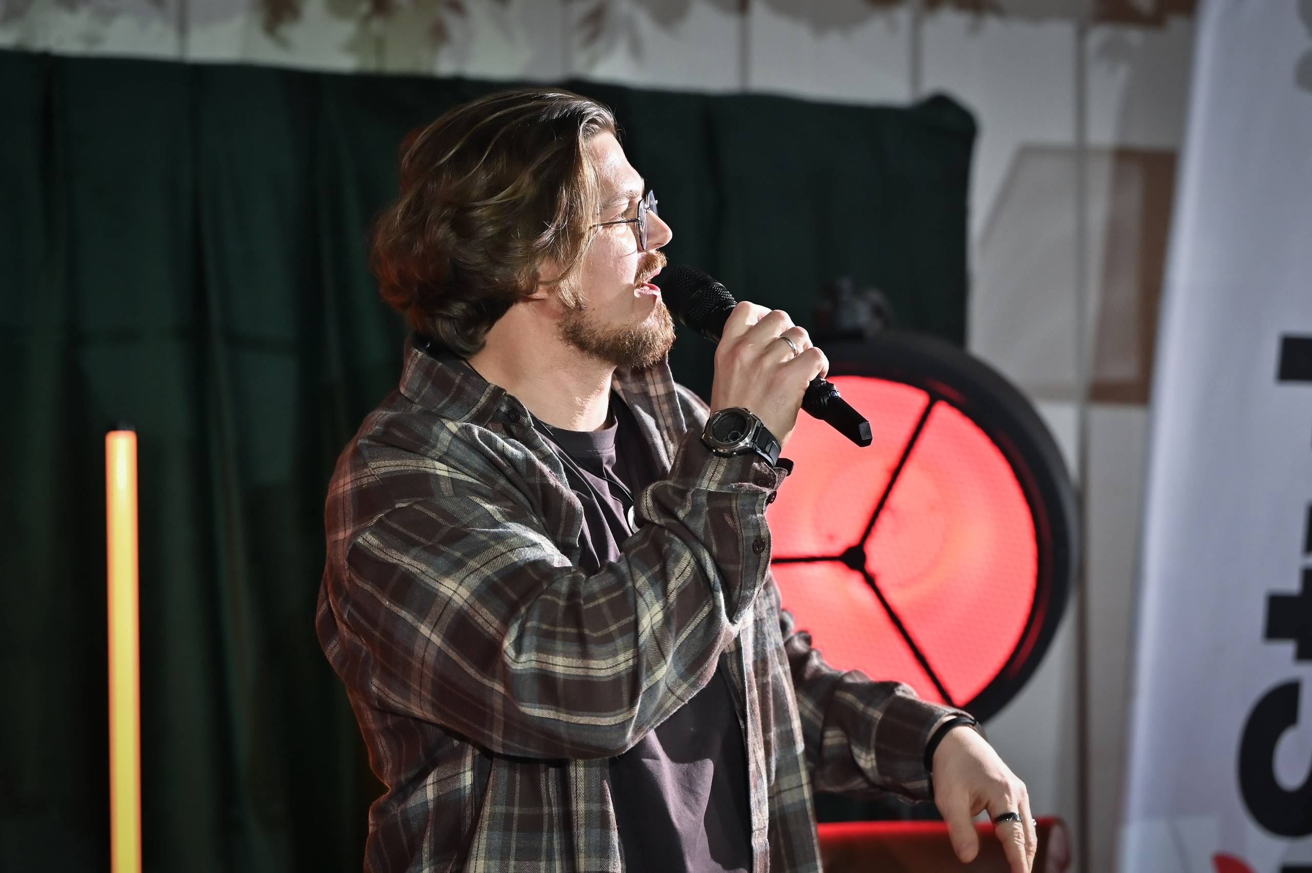 ФОТО. Репортажный и свадебный фотограф в Липецке Иван Первойкин