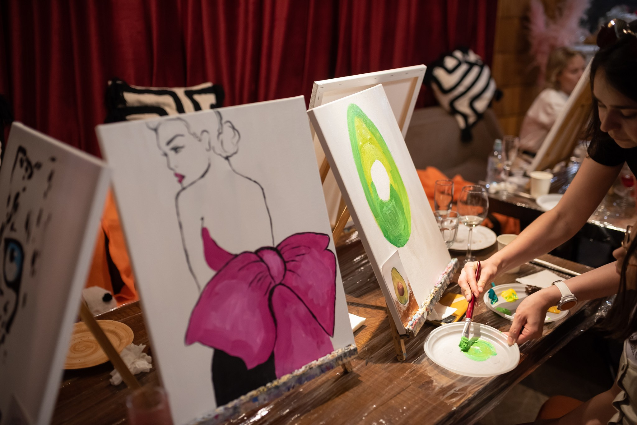 Творчество в ресторане Большая кухня. Свадебный и семейный фотограф из Санкт-Петербурга Климов Анатолий