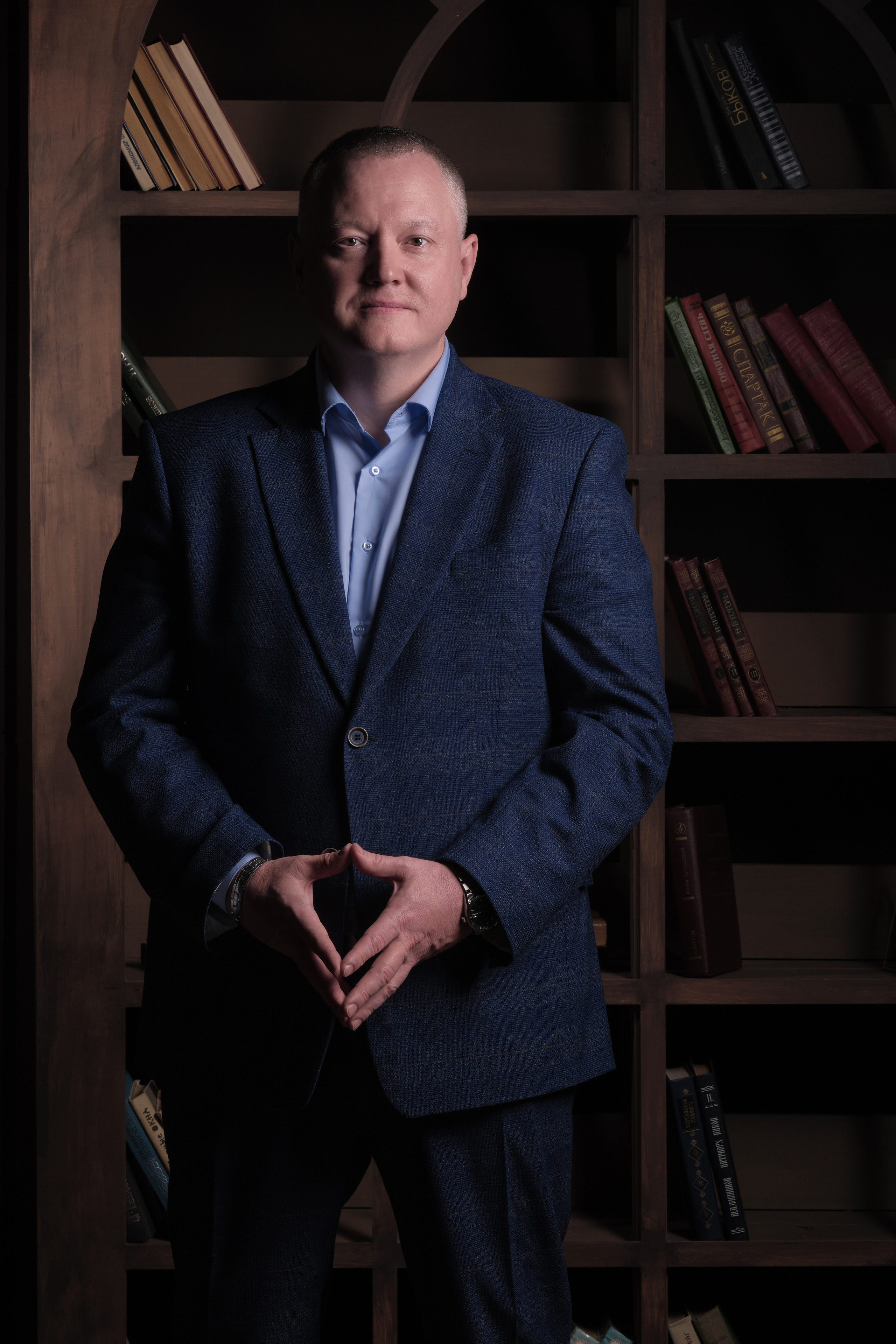 Бизнес портрет. Бизнес, мужской фотограф в Краснодаре | Аксёнов Алексей Владимирович