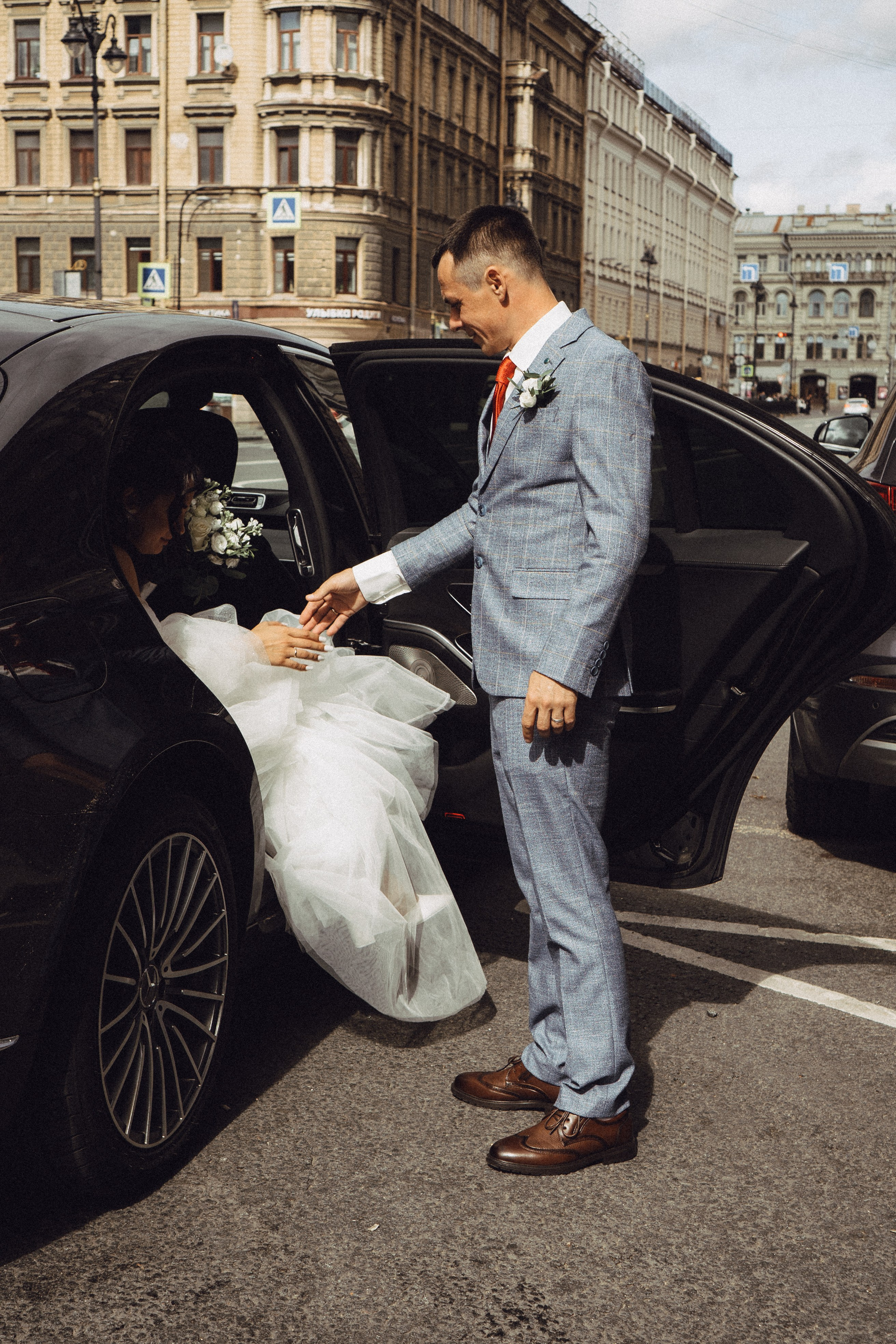 СВАДЕБНАЯ ПРОГУЛКА РЕСТОРАН МЫ ЖЕ НА ТЫ И ФОТОСЕССИИЯ С АВТОМОБИЛЕМ. Профессиональный фотограф, Санкт-Петербург — Виктория Богомолова