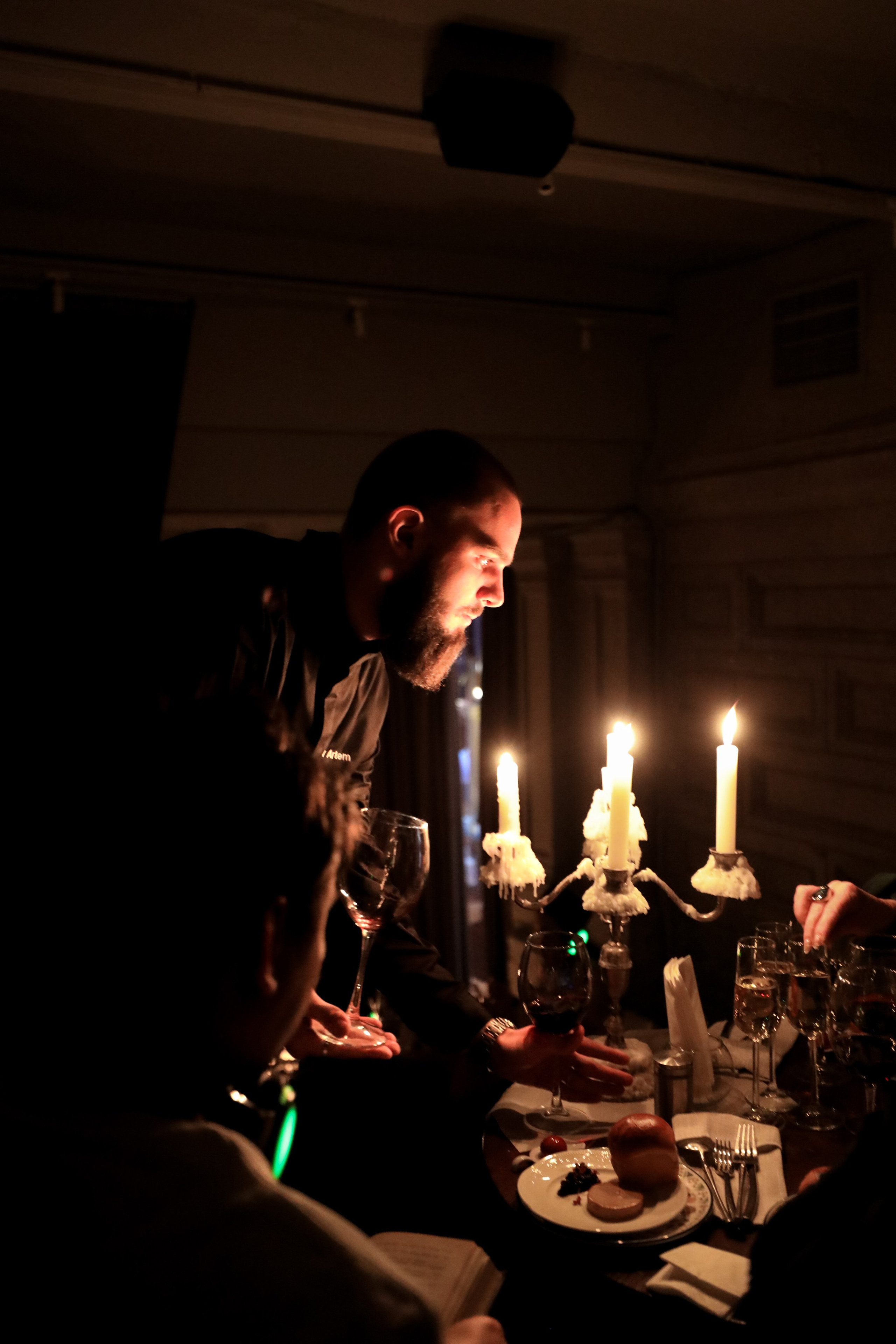 Gastrodvor «Диалог с Чеховым». Дженбаз Павел — фотограф в Ялте