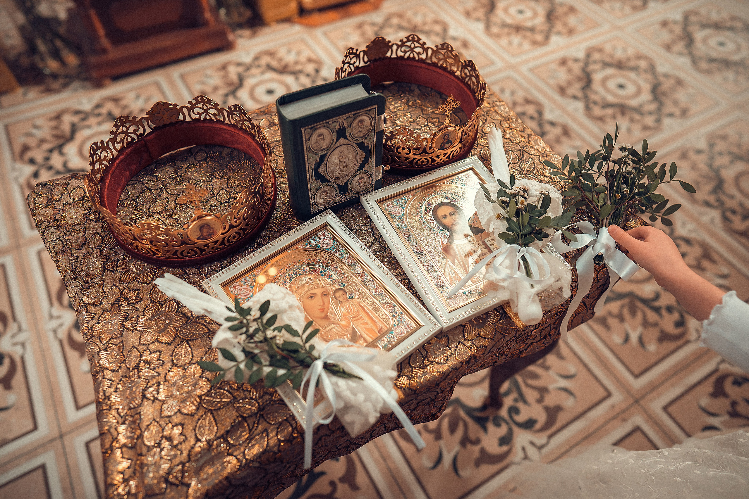 Таинство Венчания Красноярск. Фотограф на Крещение и Венчание в Красноярске Рамазанова Юлия