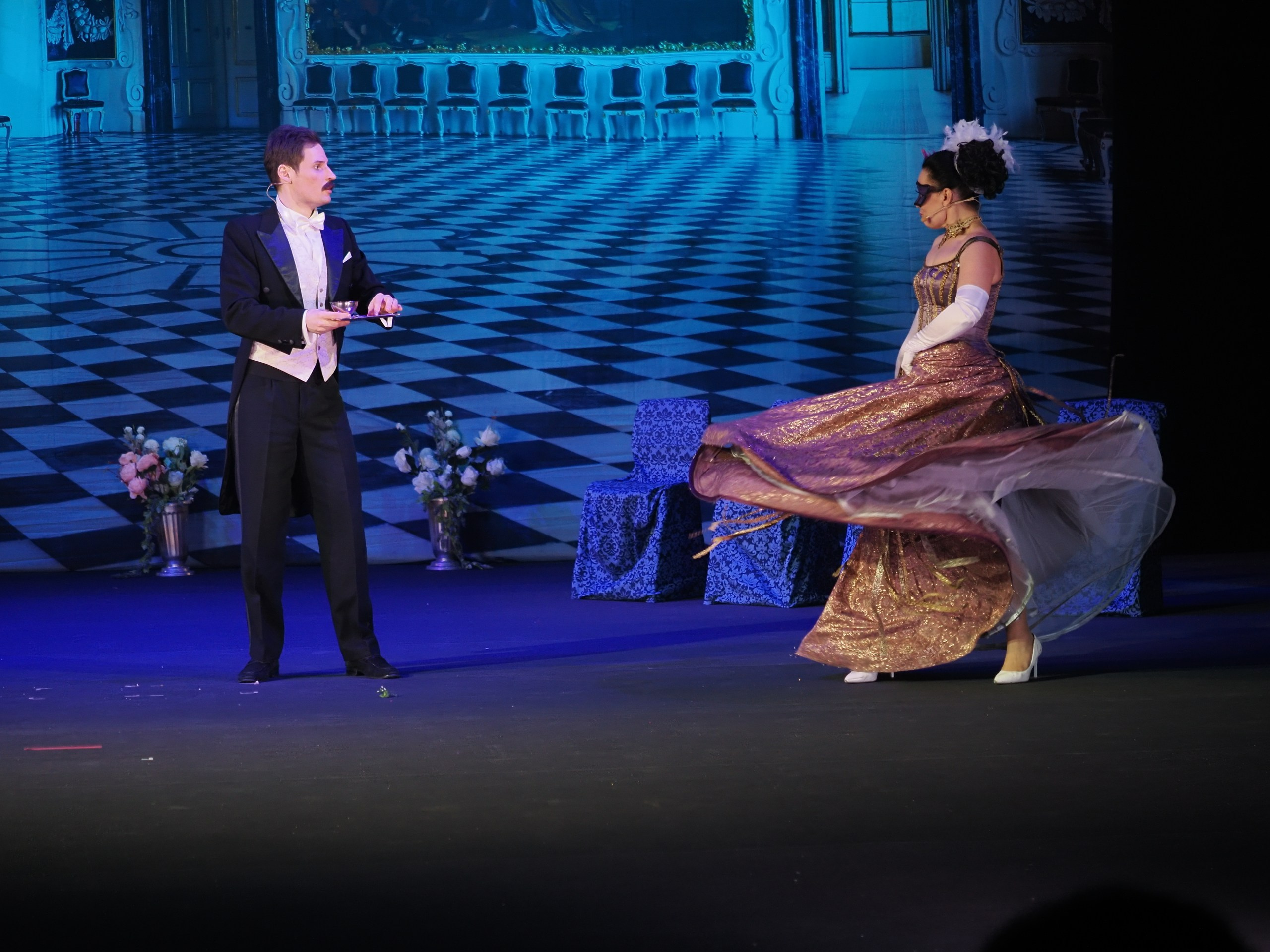 «БУФФ-ПАРАДИЗ» Летучая мышь (в Нск). Портретный и спортивный фотограф в Новосибирске и Твери Кононов Алексей